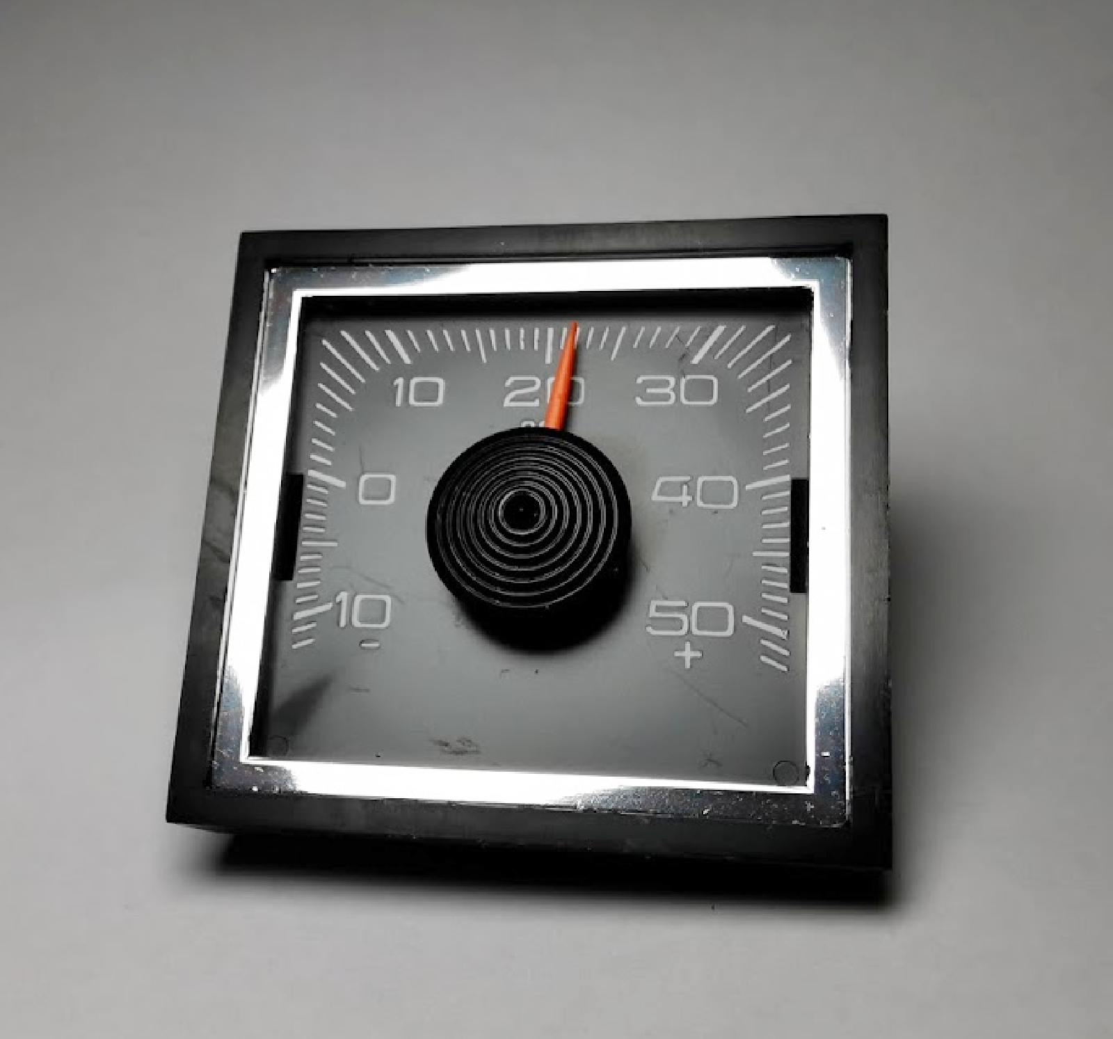 Auto Bimetall Thermometer 4,5 x 4,2 cm mit Magnethalter