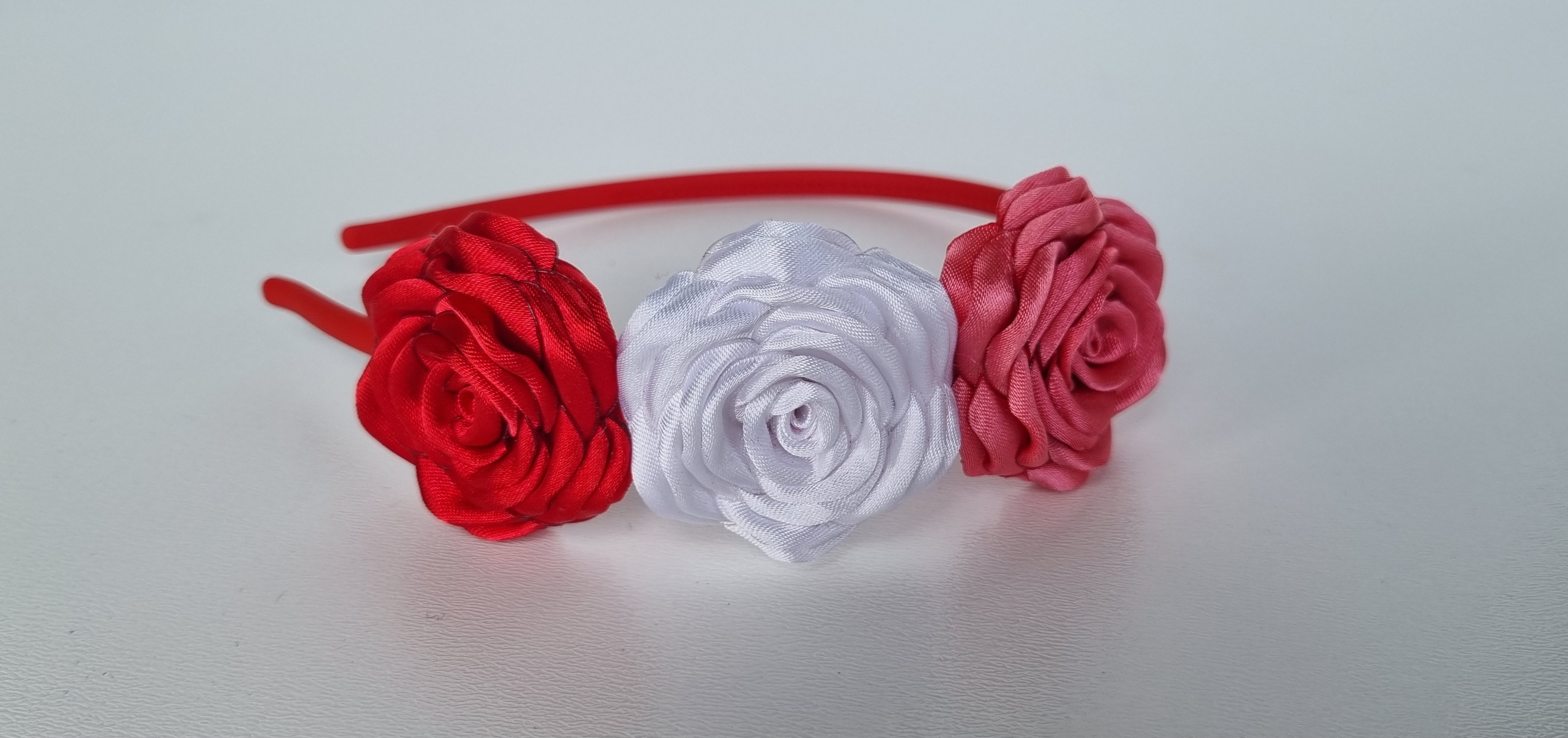 Plaukų lankelis su rožytėmis / Nr.004