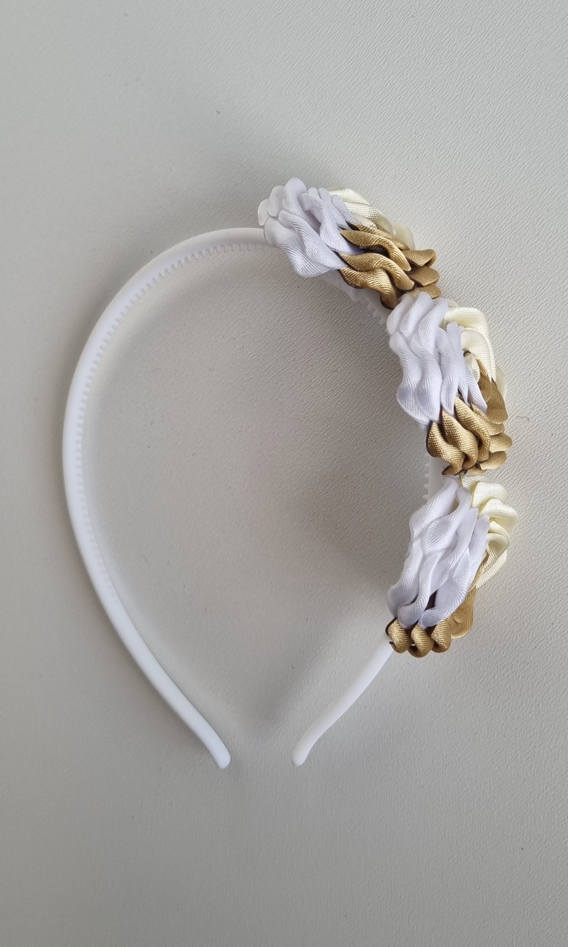 Plaukų lankelis su rožytėmis / Nr.005