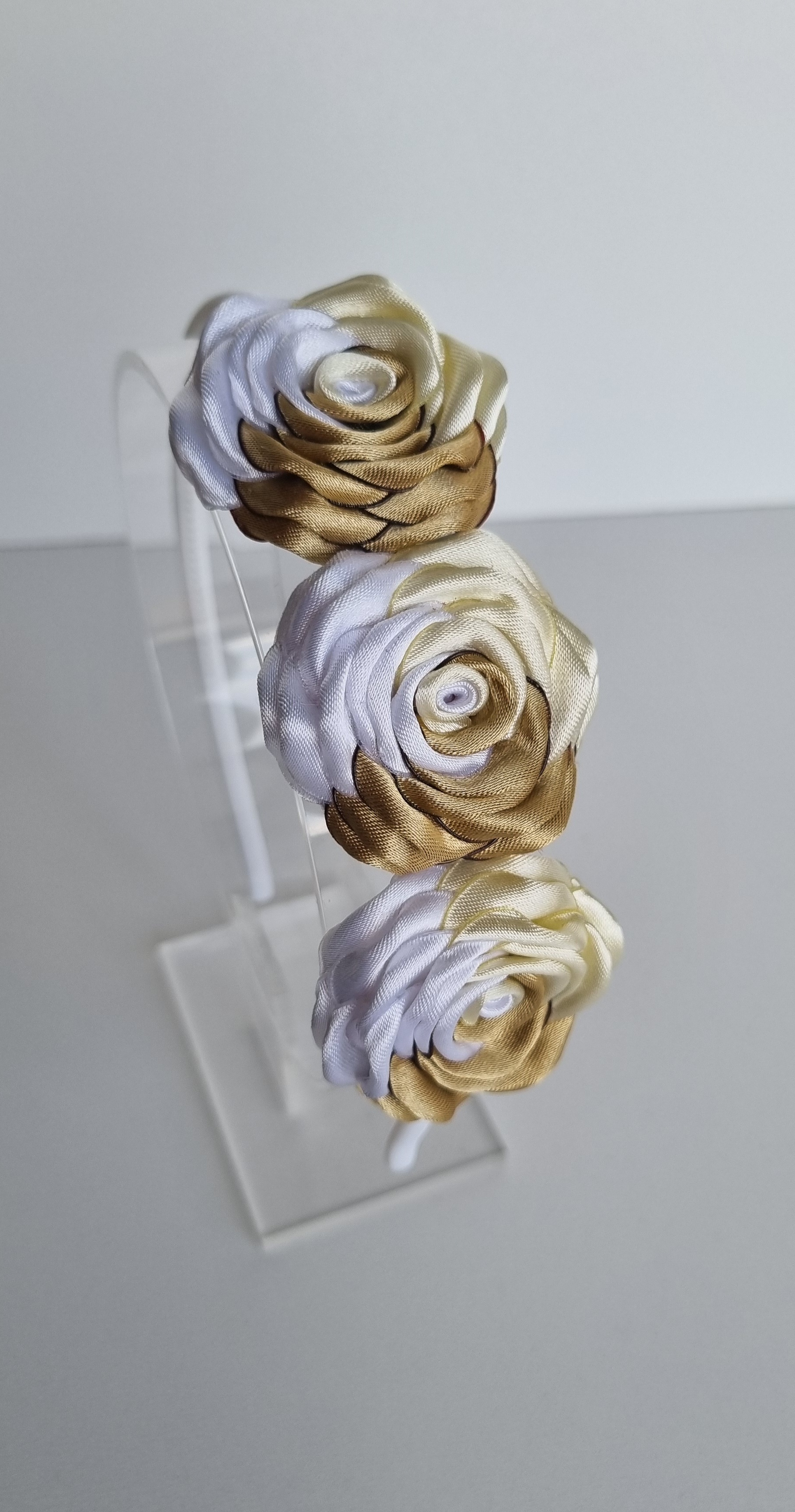 Plaukų lankelis su rožytėmis / Nr.005