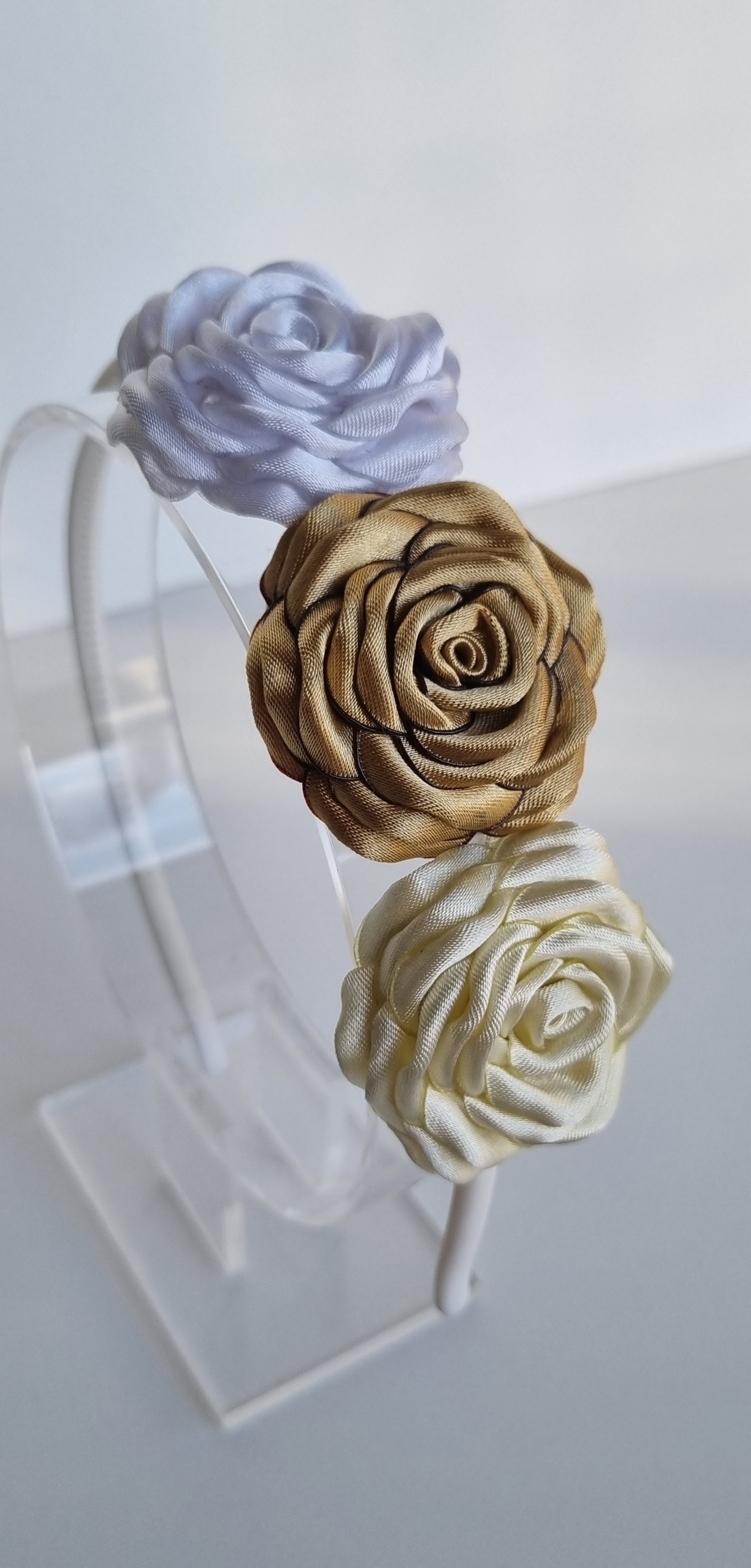 Plaukų lankelis su rožytėmis / Nr.006