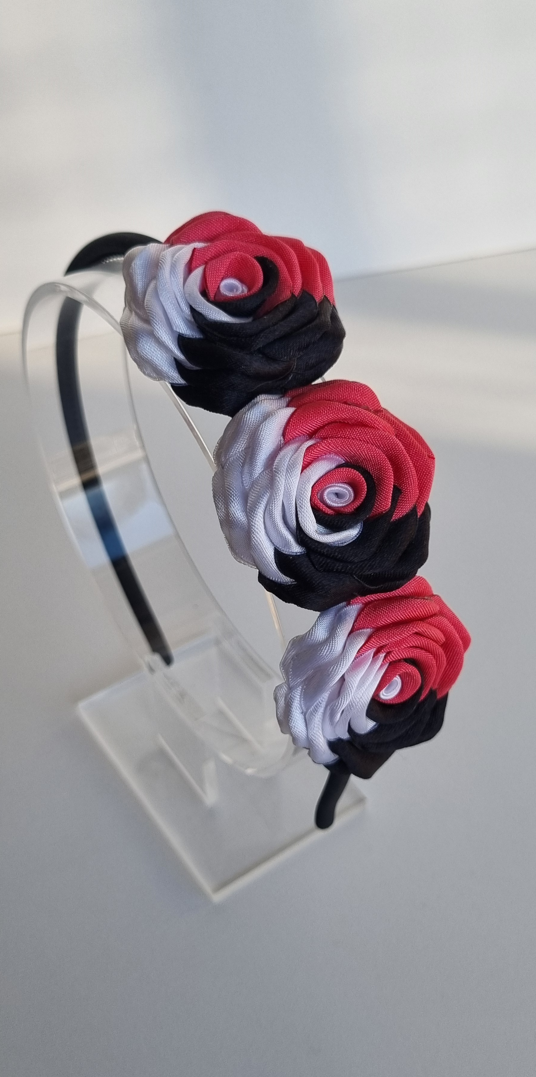 Plaukų lankelis su rožytėmis / Nr.018