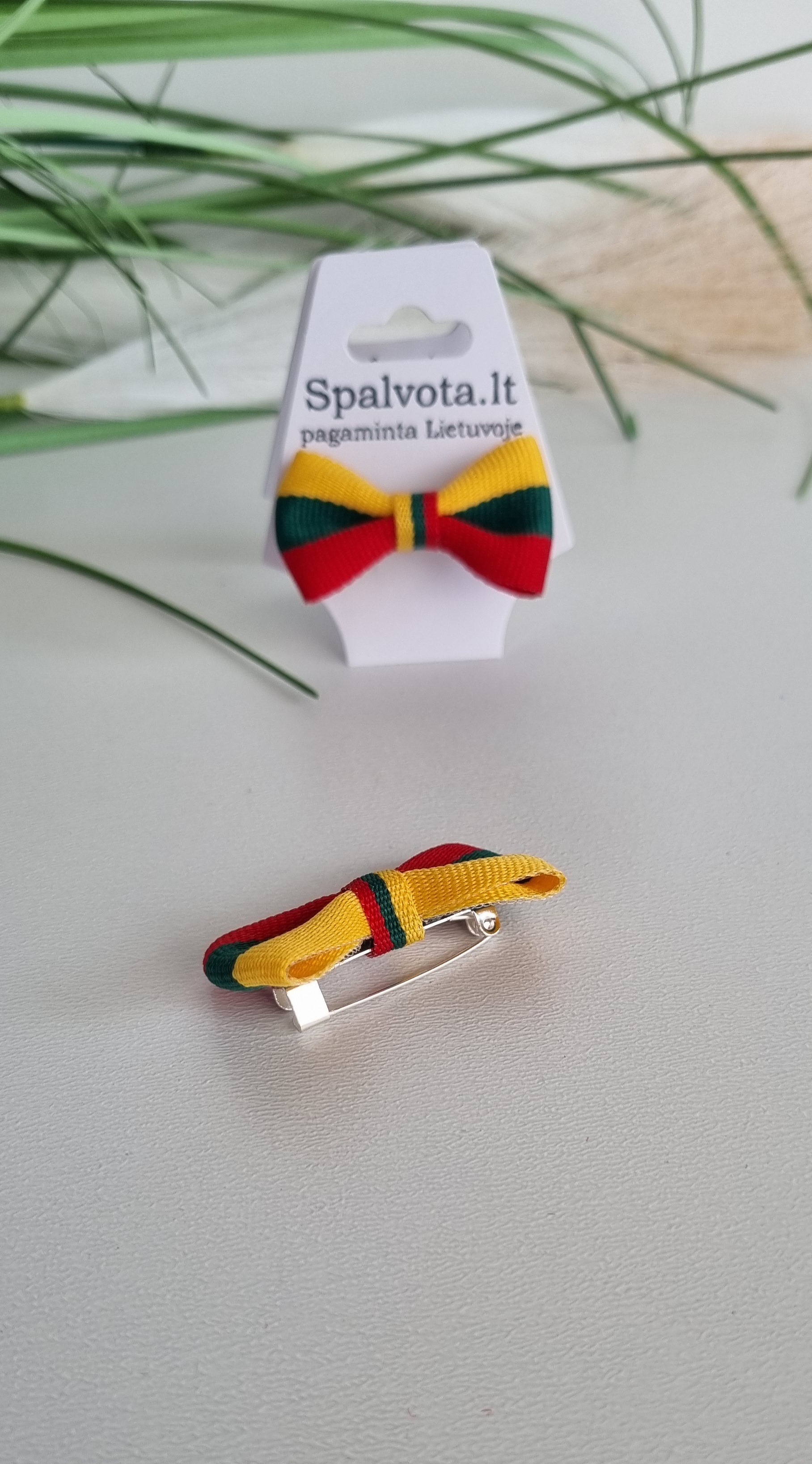 Drabužio sagė LT mažas kaspinėlis