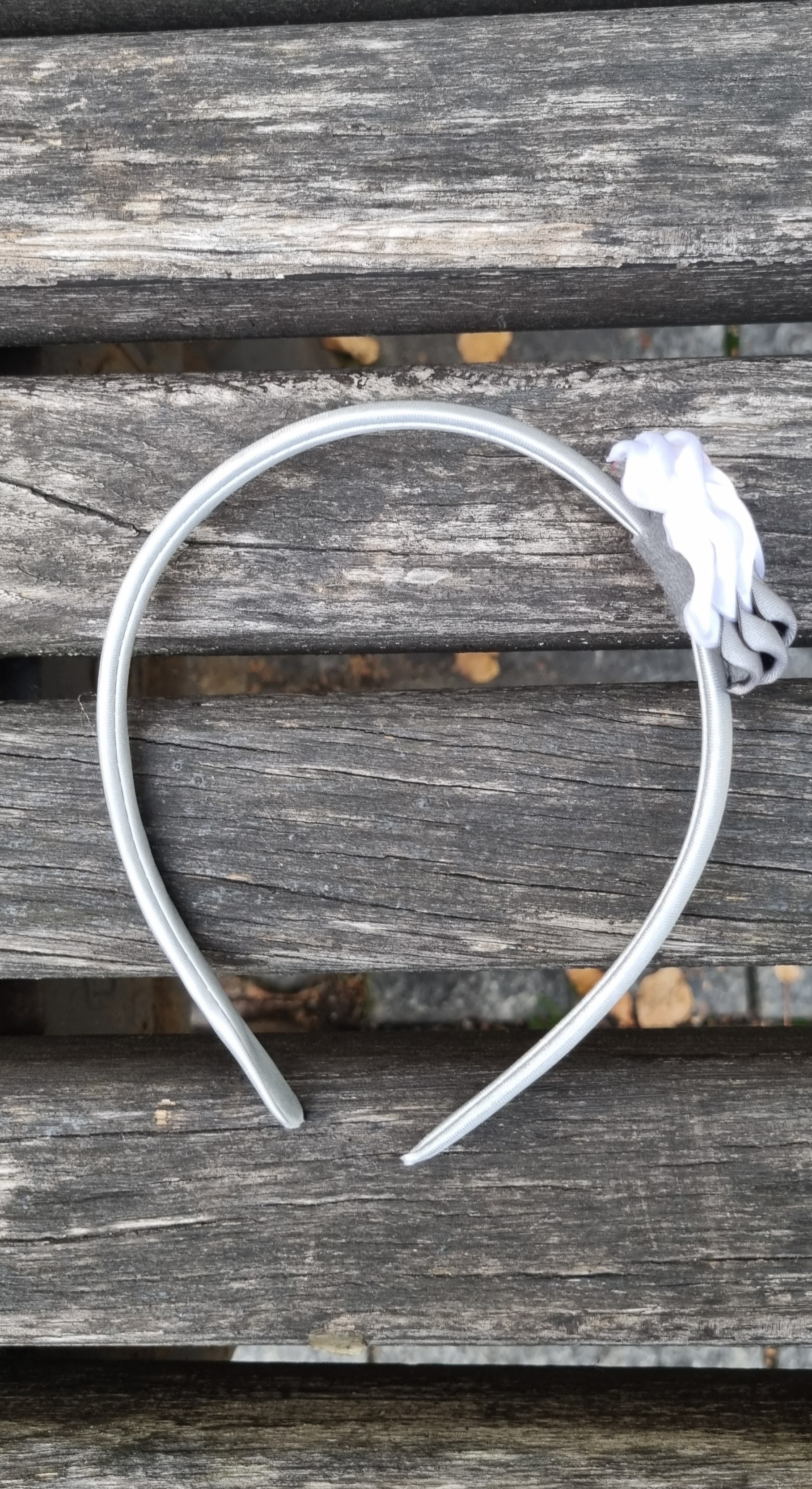 Plaukų lankelis su rožyte / Nr.009