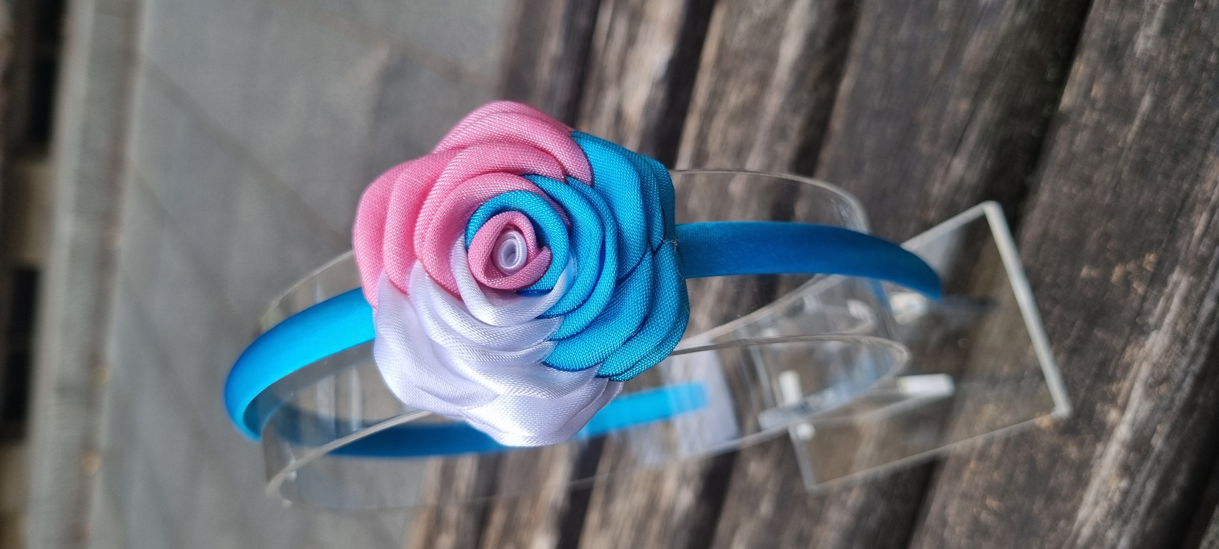 Plaukų lankelis su rožyte / Nr.007