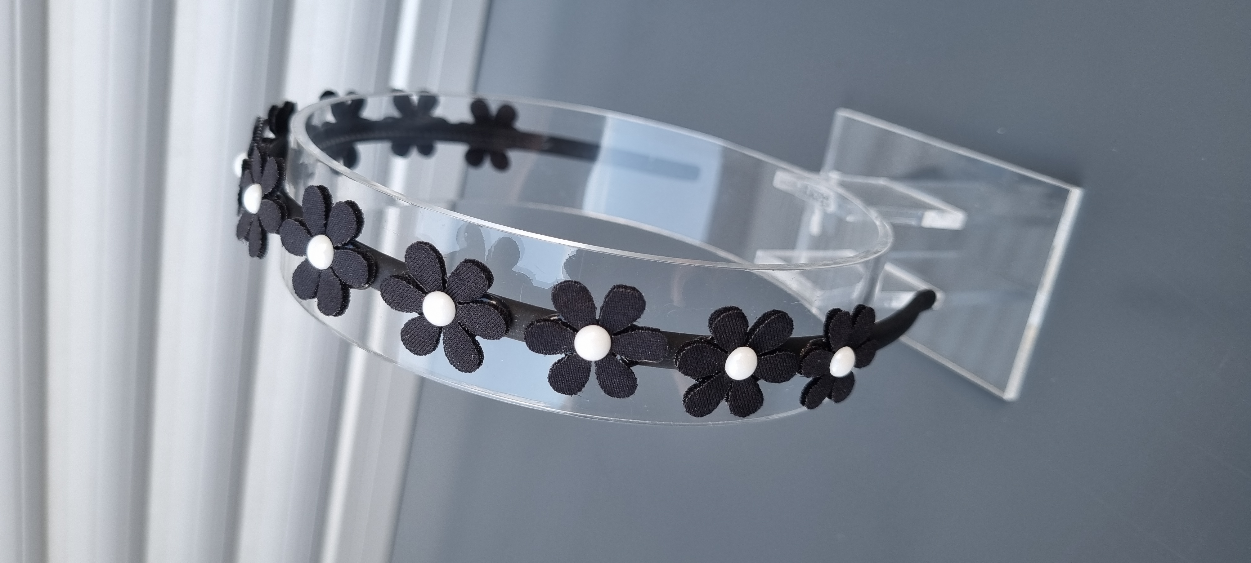 Lankelis su mažomis gėlytėmis / Nr.026