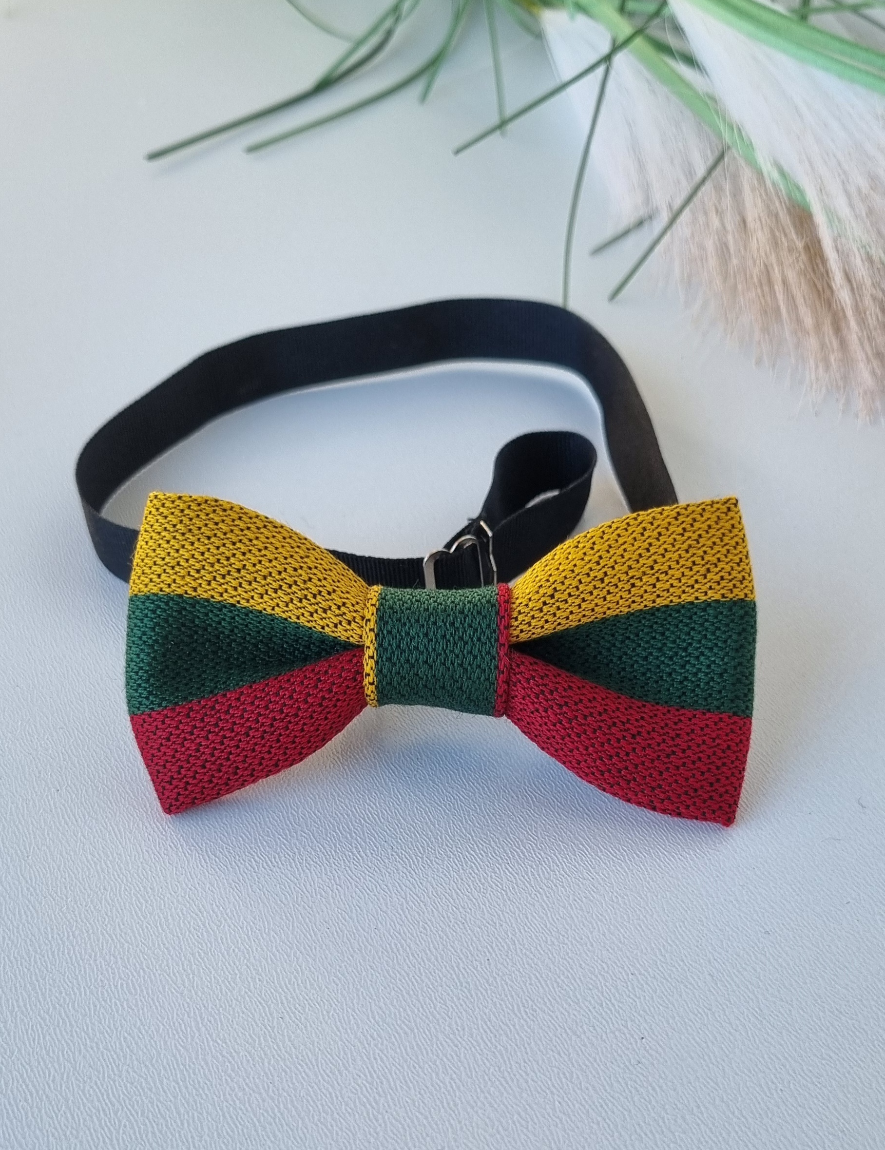 Peteliškė tautinė vaikams