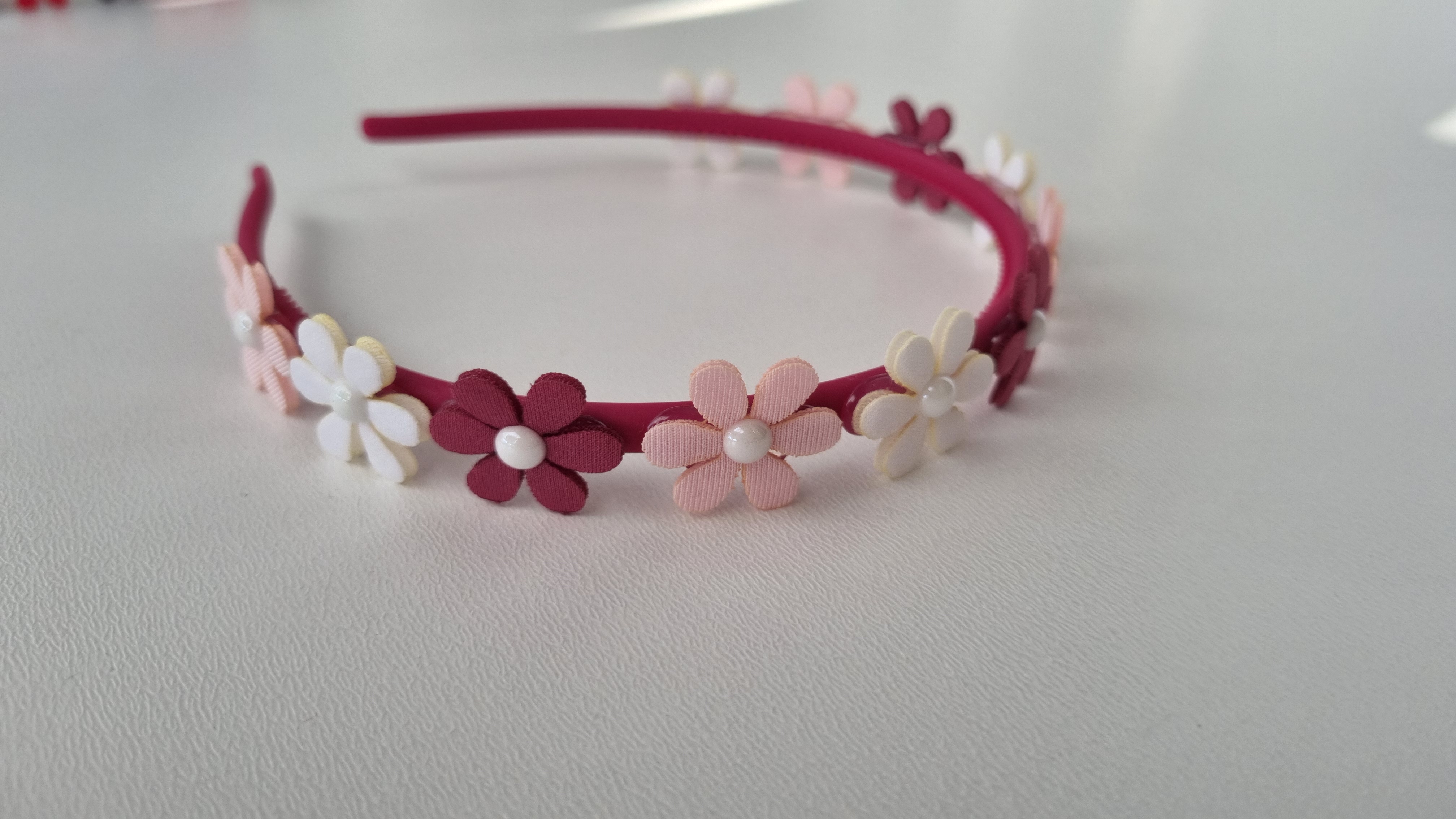 Lankelis su mažomis gėlytėmis / Nr.031