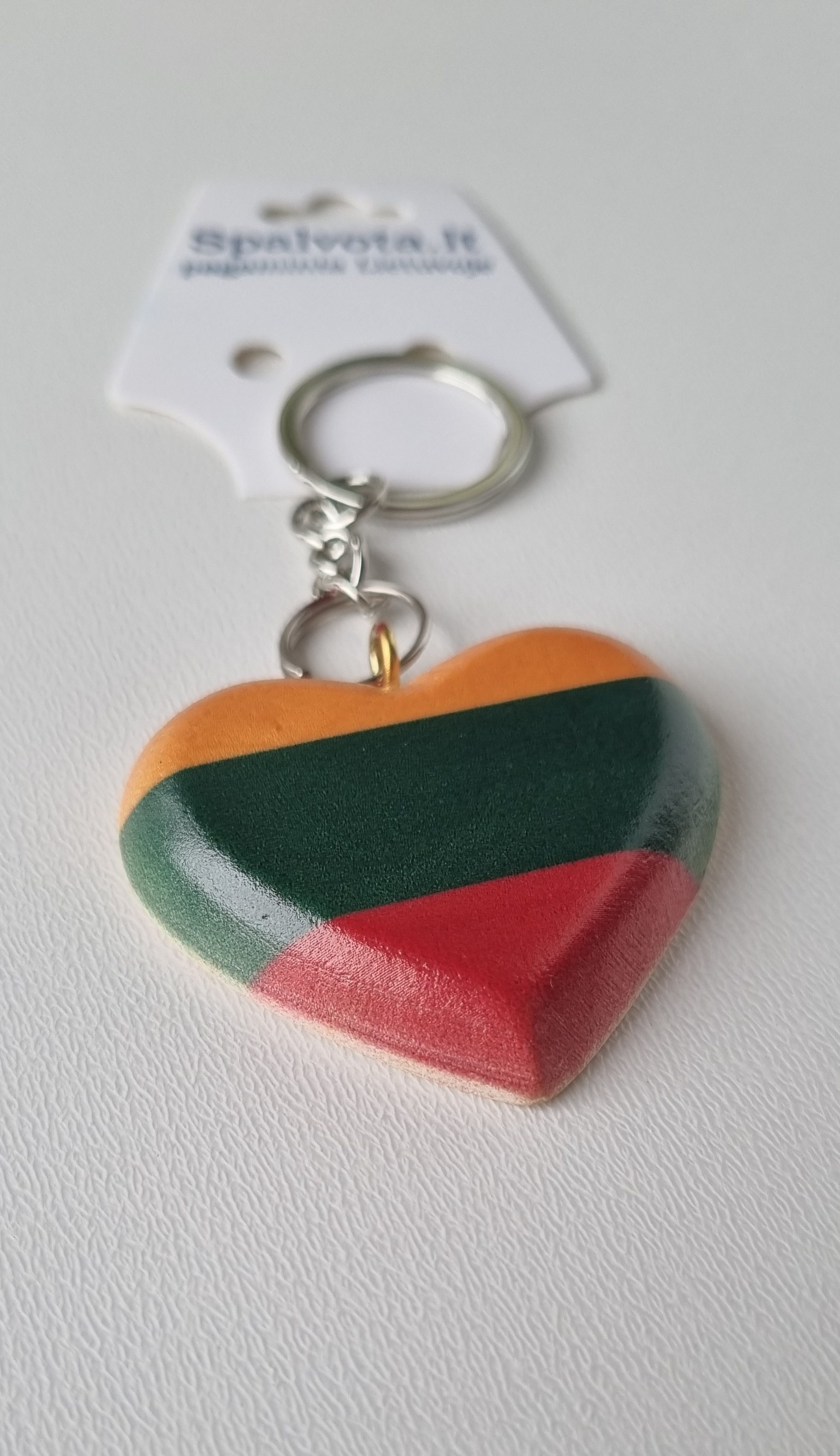Pakabukas medinė LT širdelė 01