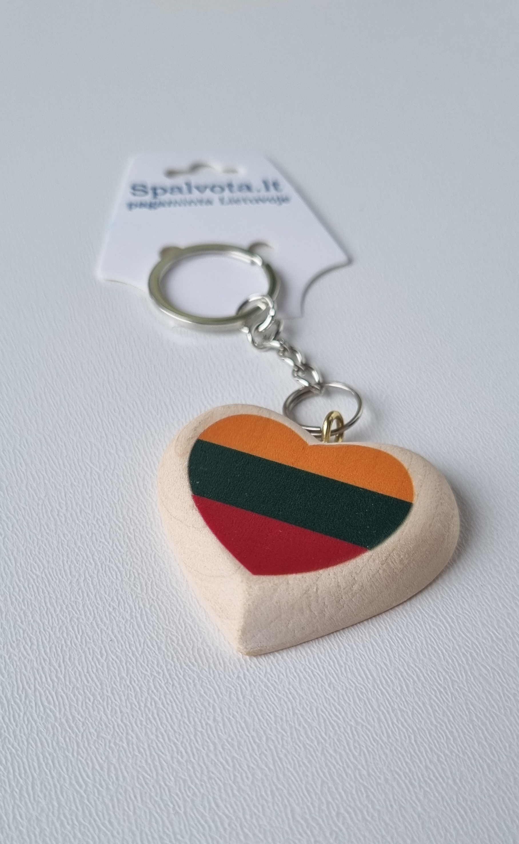 Pakabukas medinė LT širdelė 02