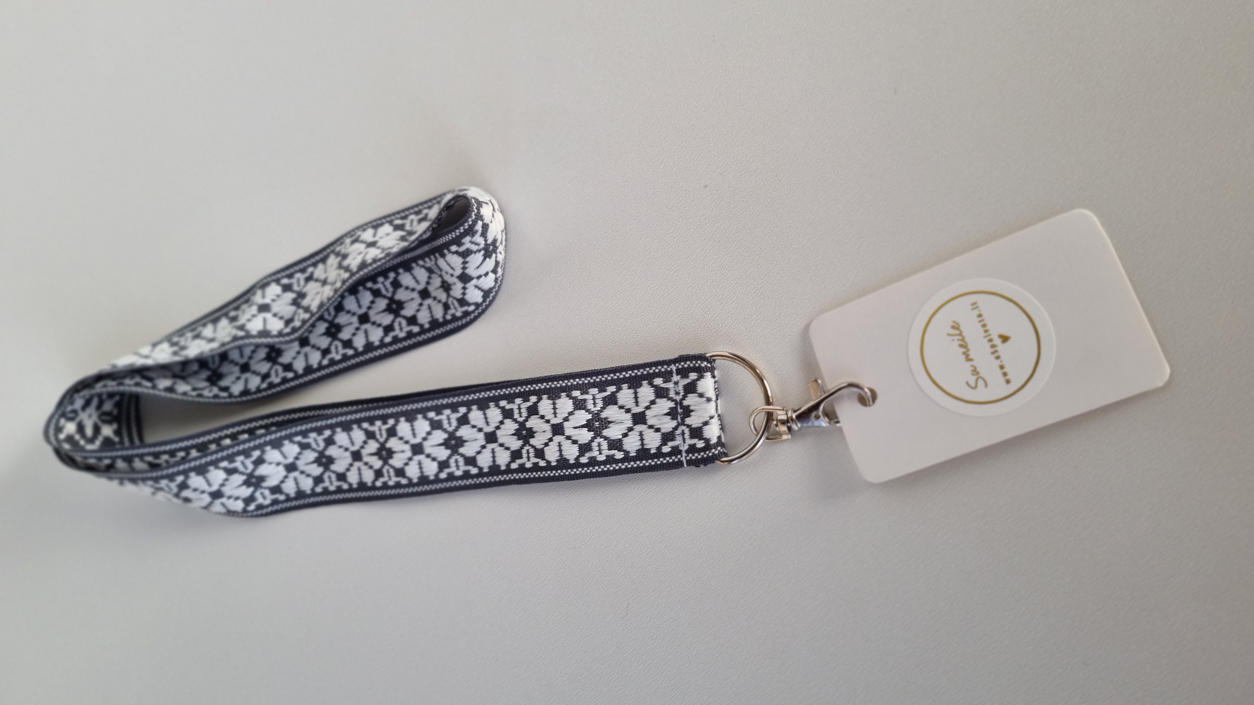 Juosta ant kaklo "Austinė Pilka Balta"