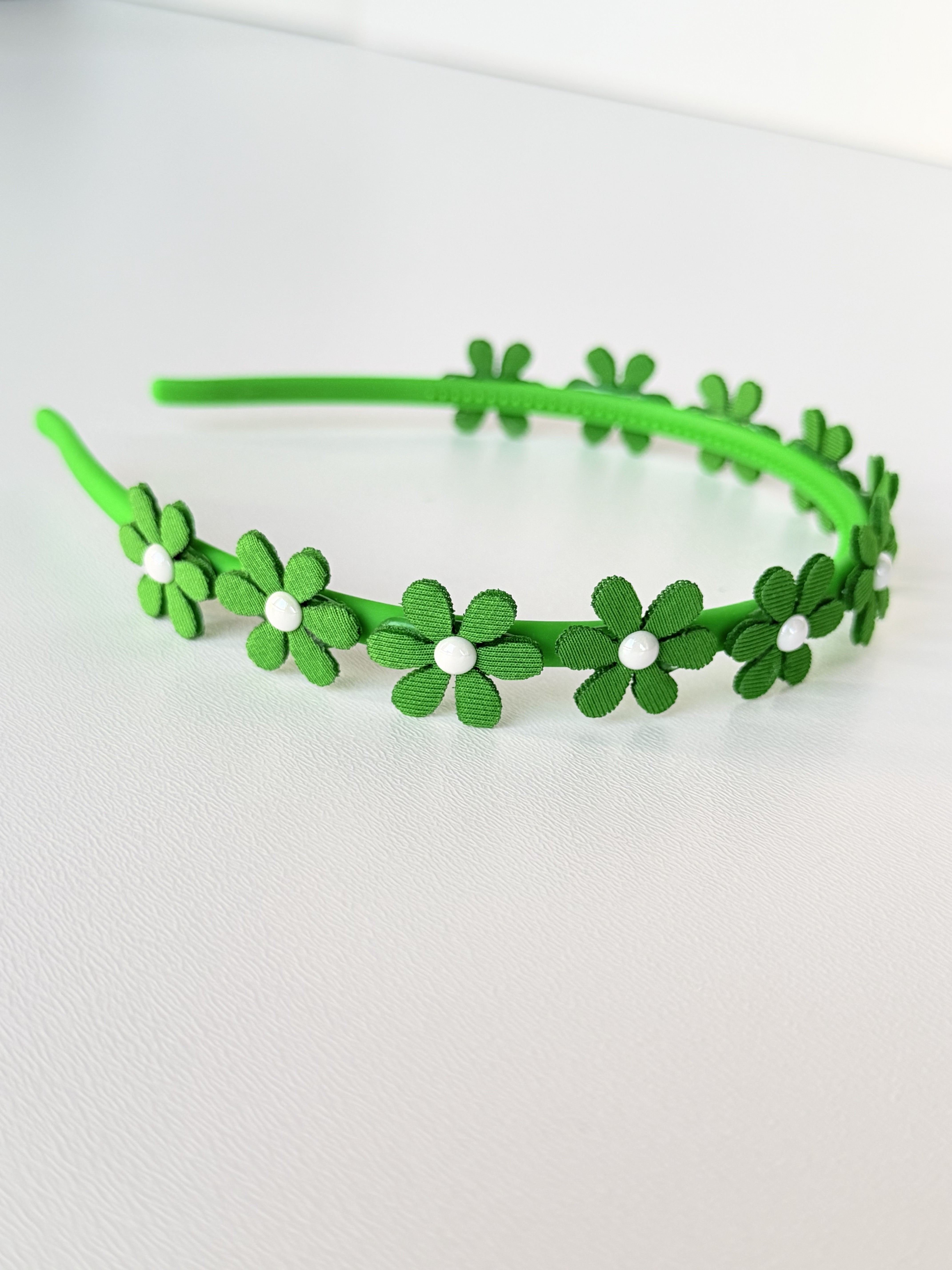 Lankelis su mažomis gėlytėmis / Nr.032