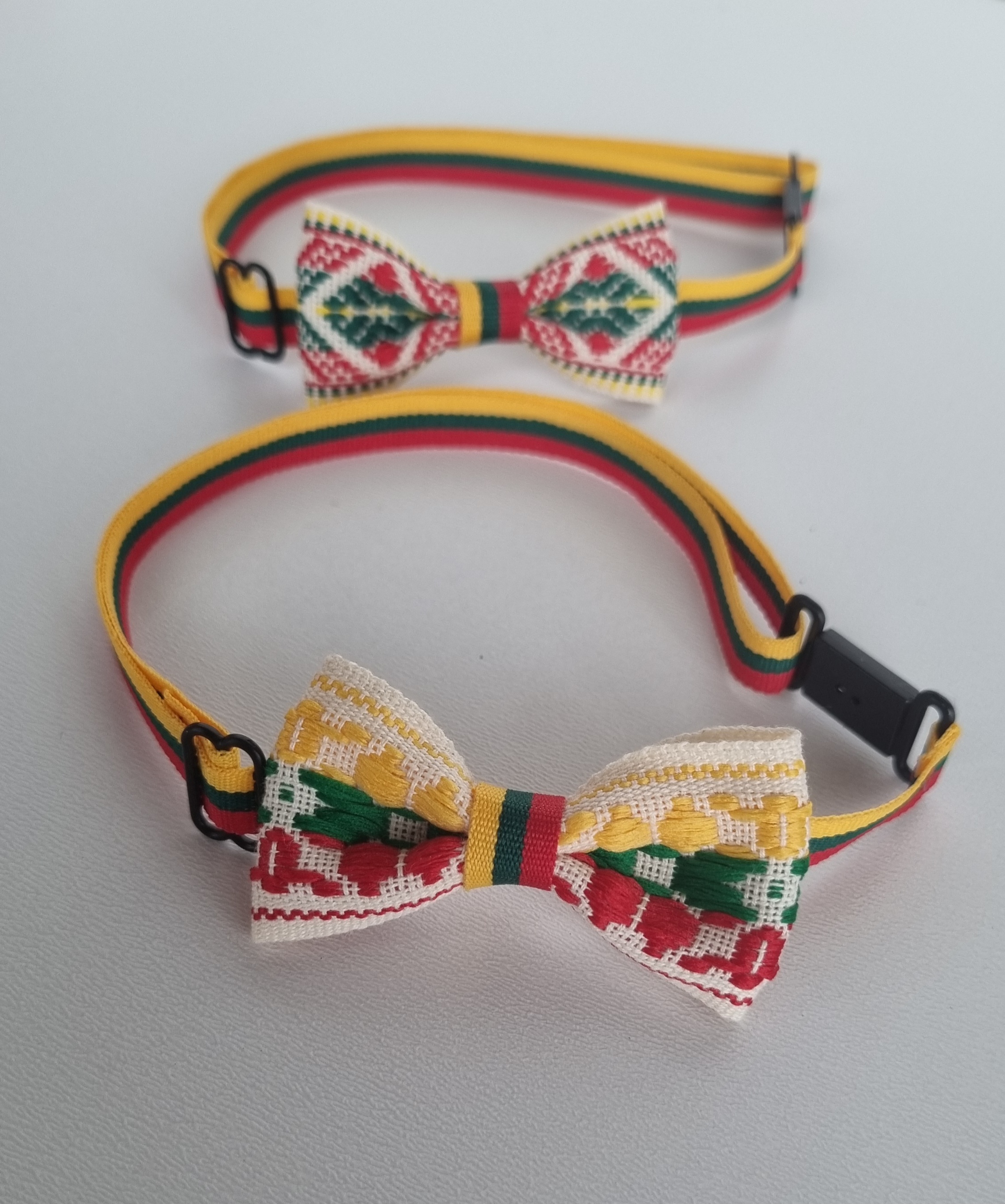 Peteliškė austinė "Tautinė" 1-3 metams