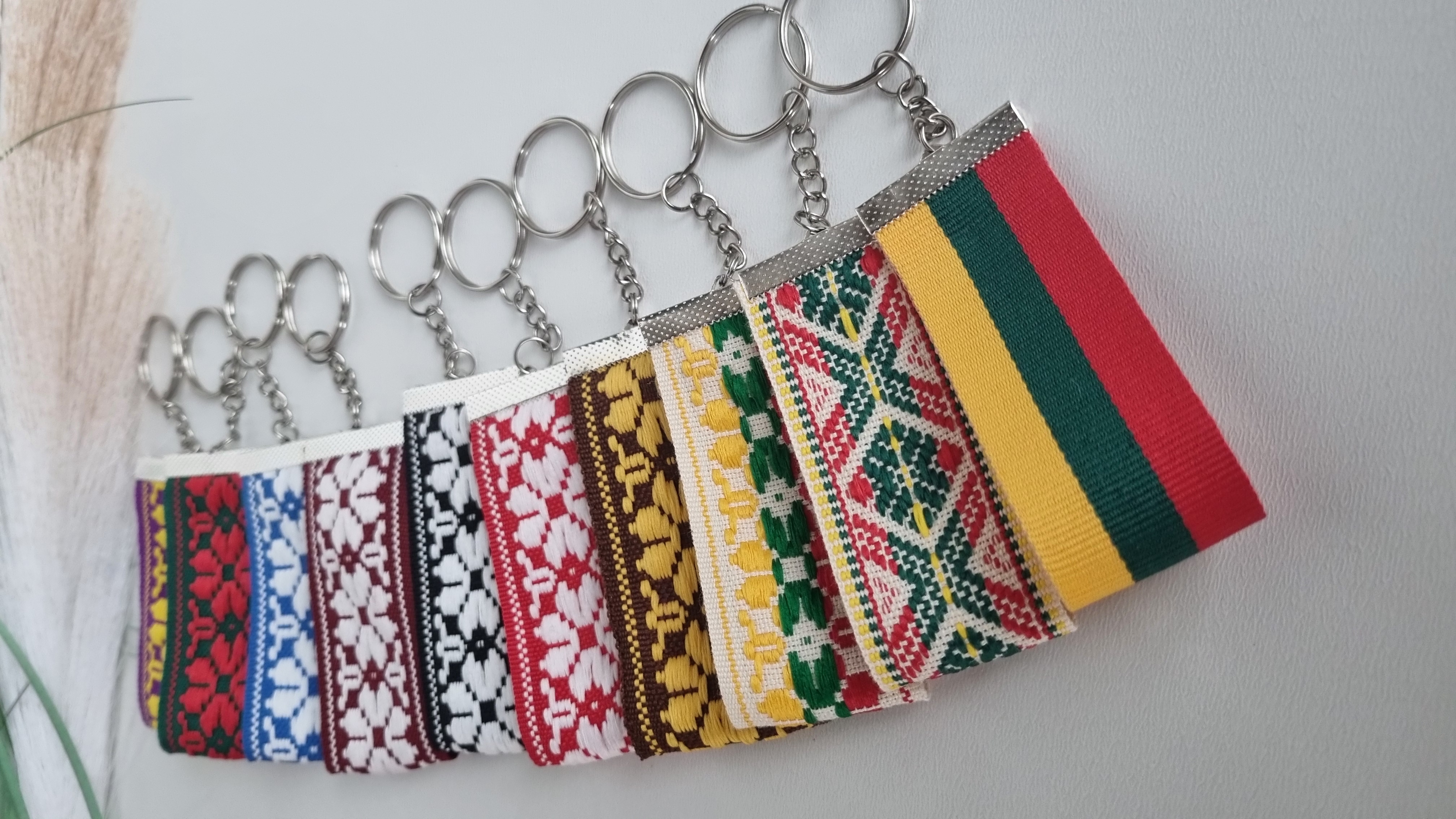 Pakabukas "Tautinė austinė gėlytė"