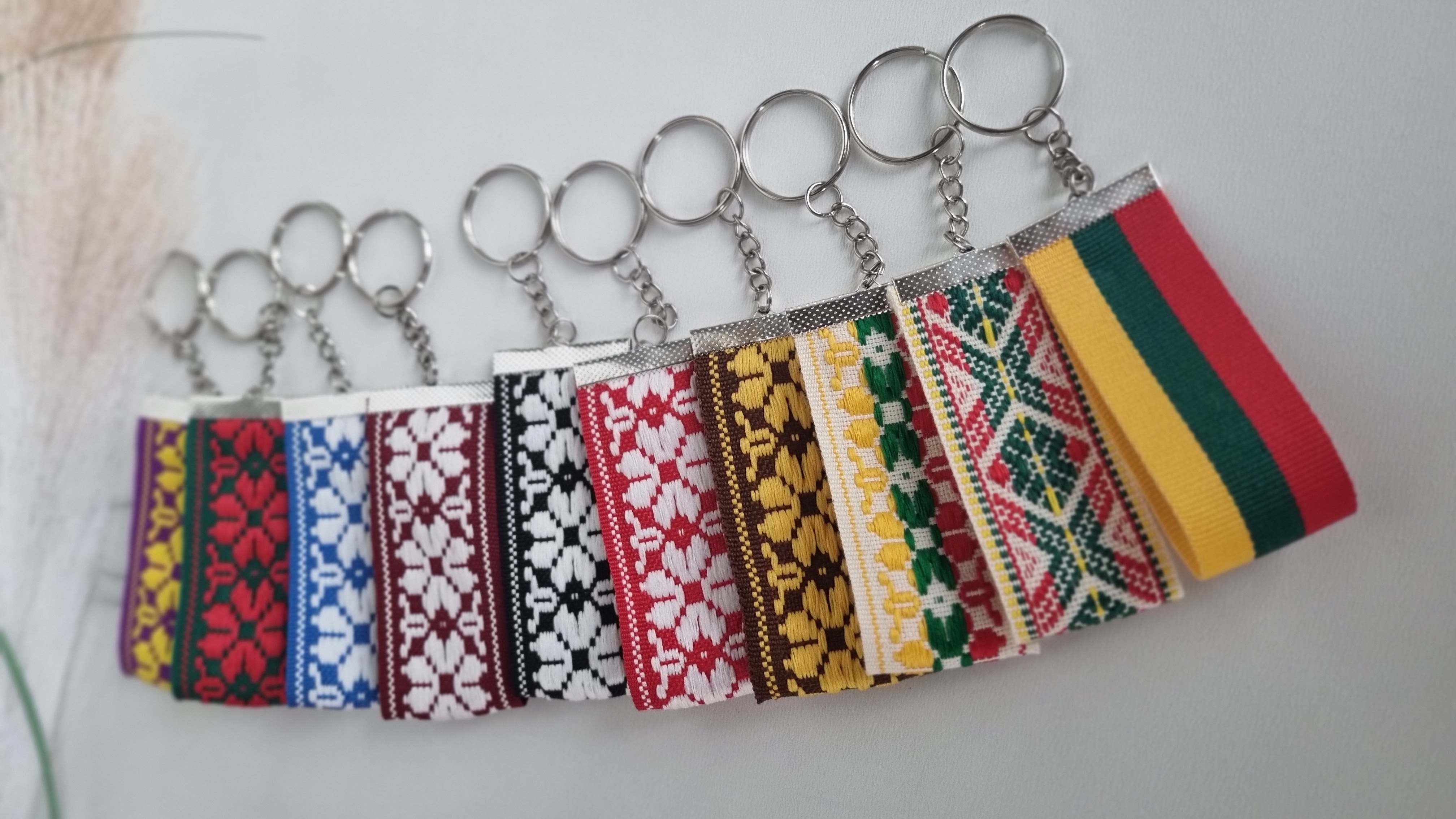 Pakabukas "Tautinė tradicinė austinė"