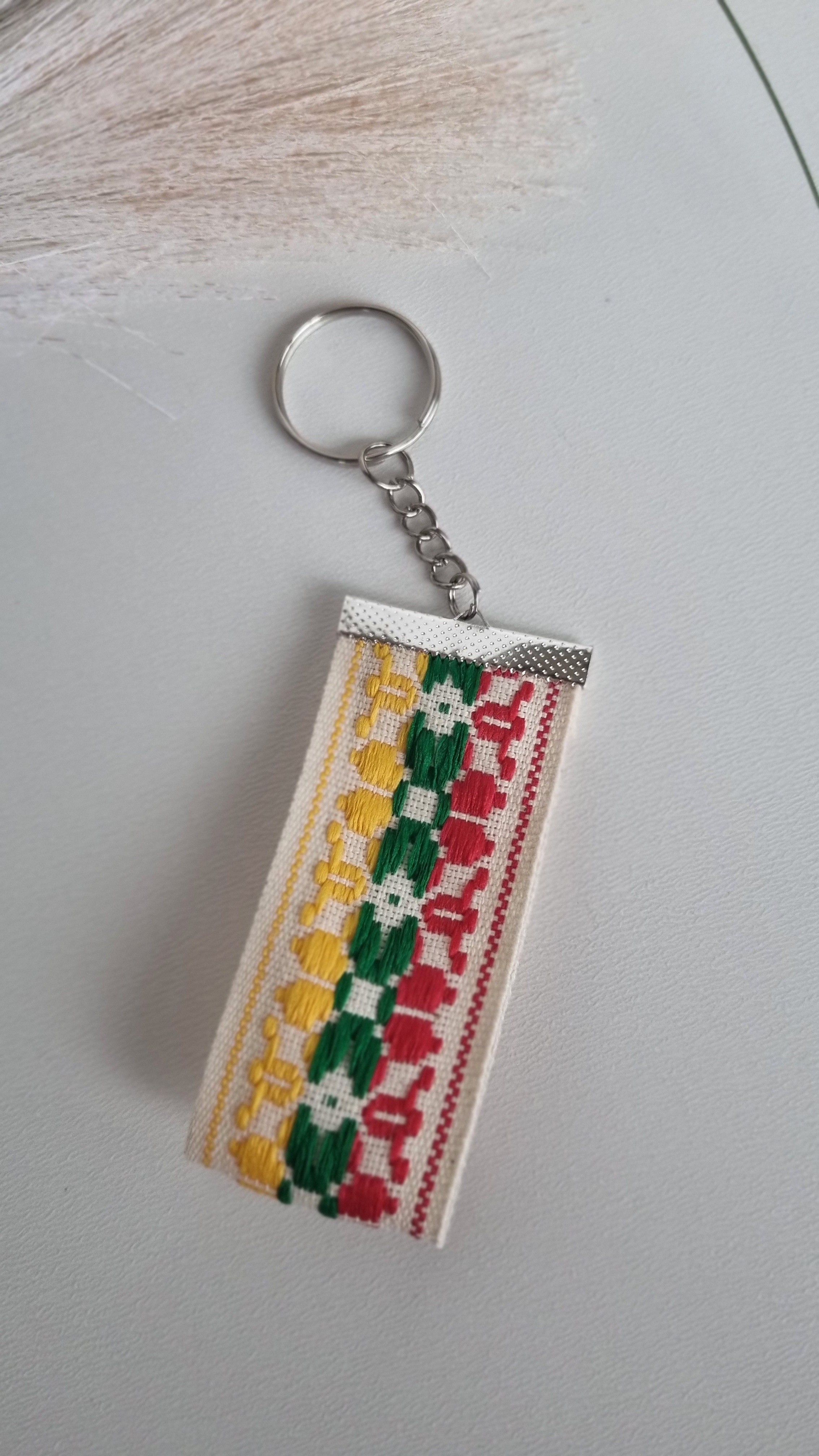 Pakabukas "Tautinė austinė gėlytė"