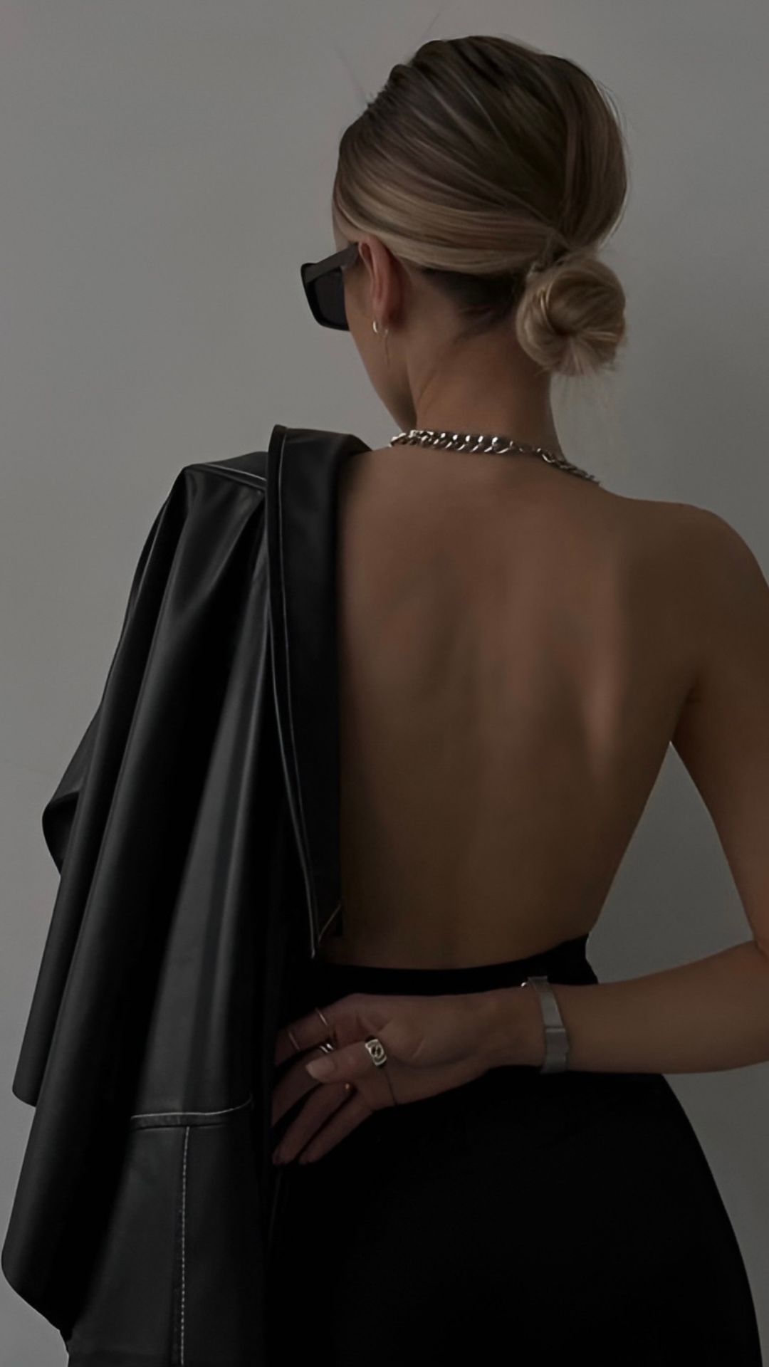 70 Aesthetic Faceless Photo Bundle