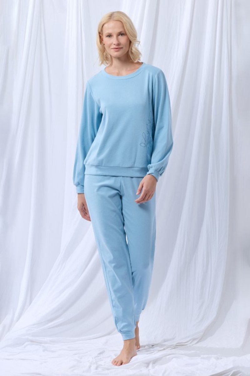 Lords & Lilies pyjama lichtblauw 252-50-XPF-R/860