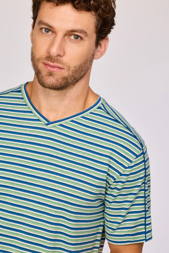 Woody shortama gestreept groen/blauw 261-10-RPV-Z/908