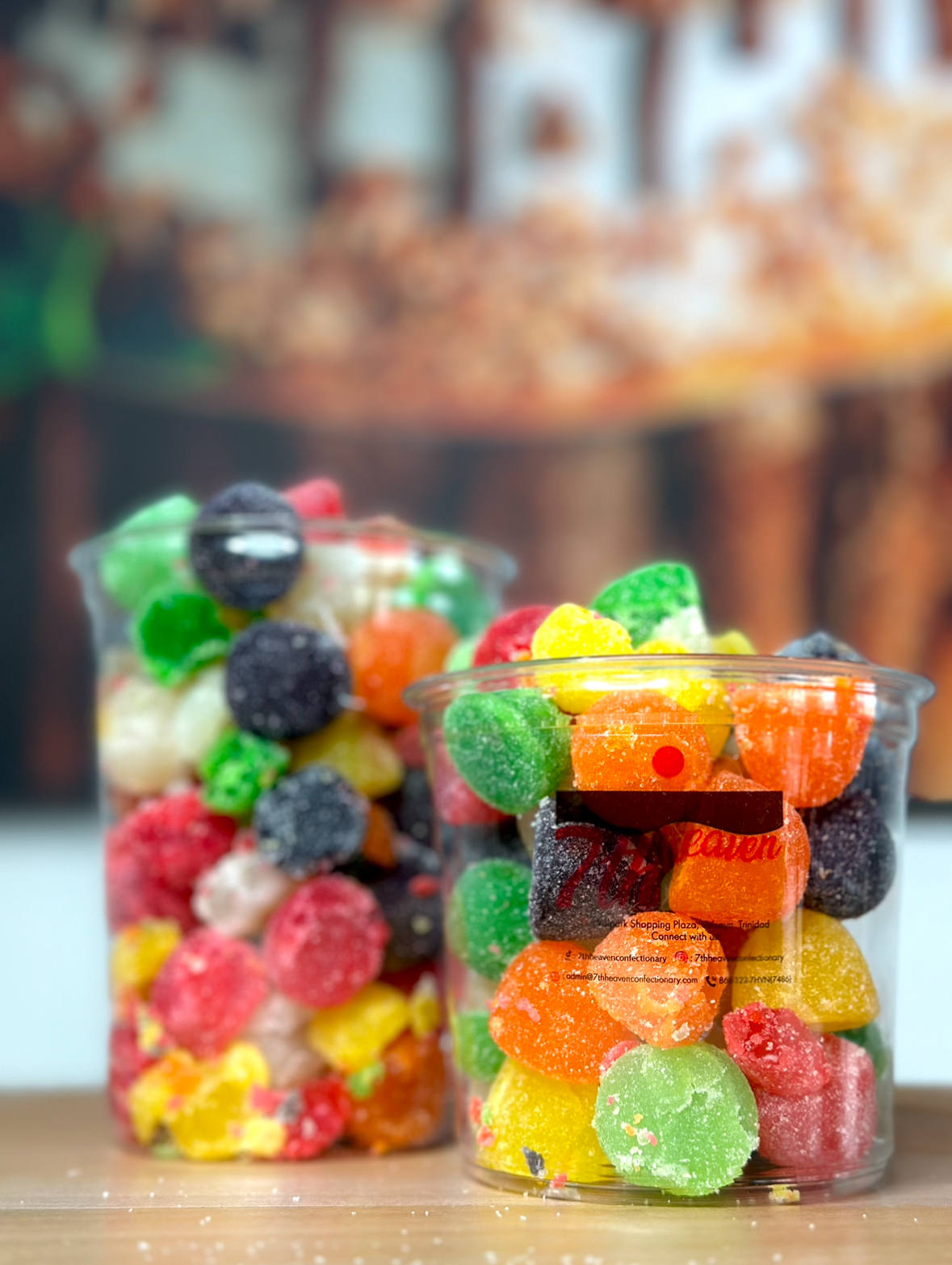 GIANT GUMMIES