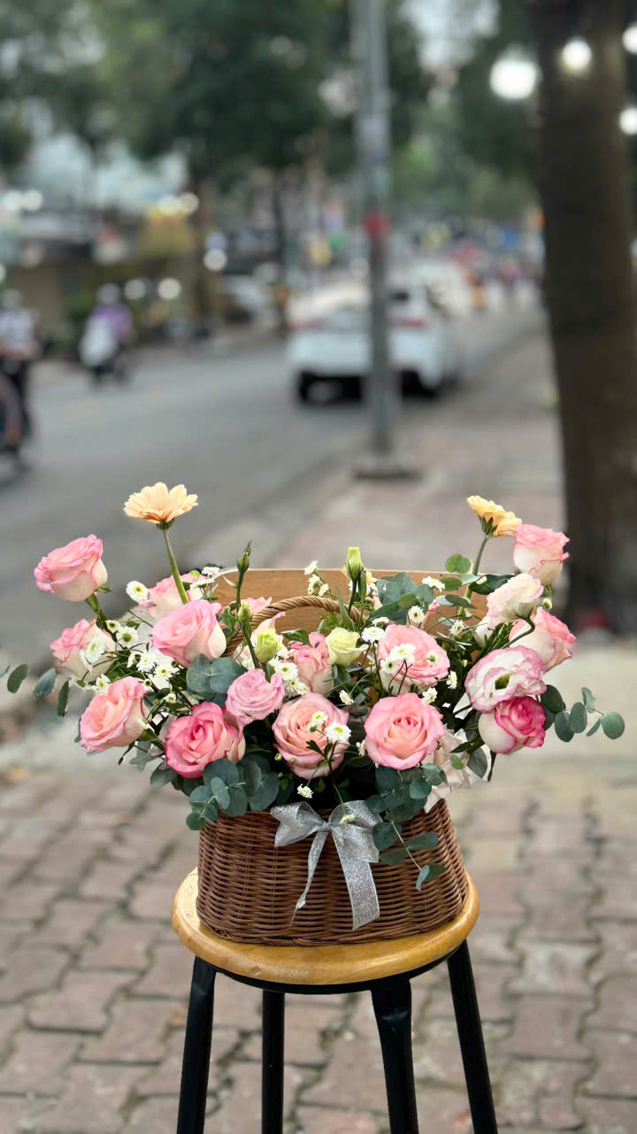 Giỏ hoa tặng thầy cô TN2