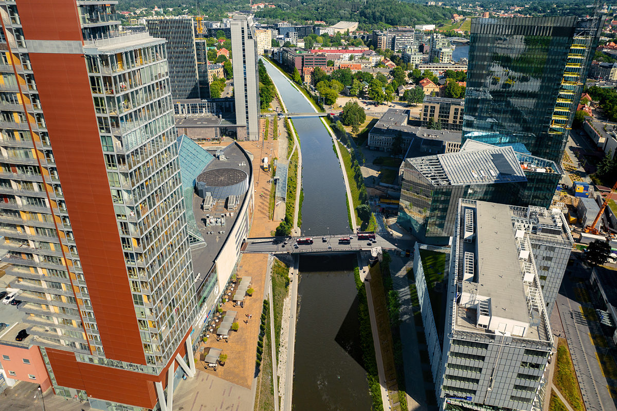 Konstitucijos prospekto Neris