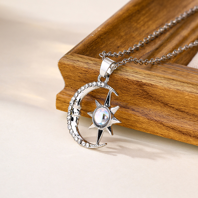 Quantum Reflection Zircon Pendant Necklace: Discover the Hidden Mysteries of the Universe