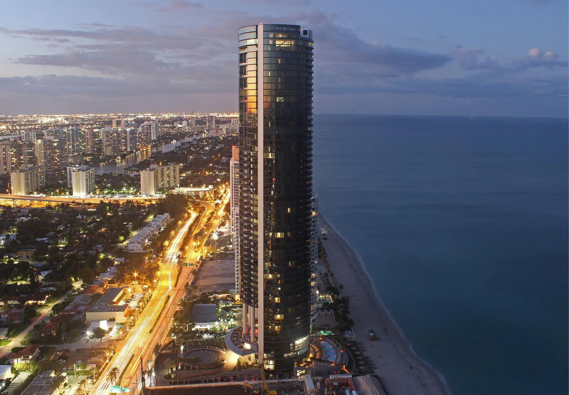 Visions at Brickell Station