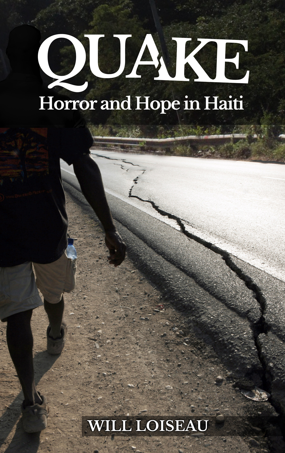 Quake: Horror and Hope in Haiti (Paperback)