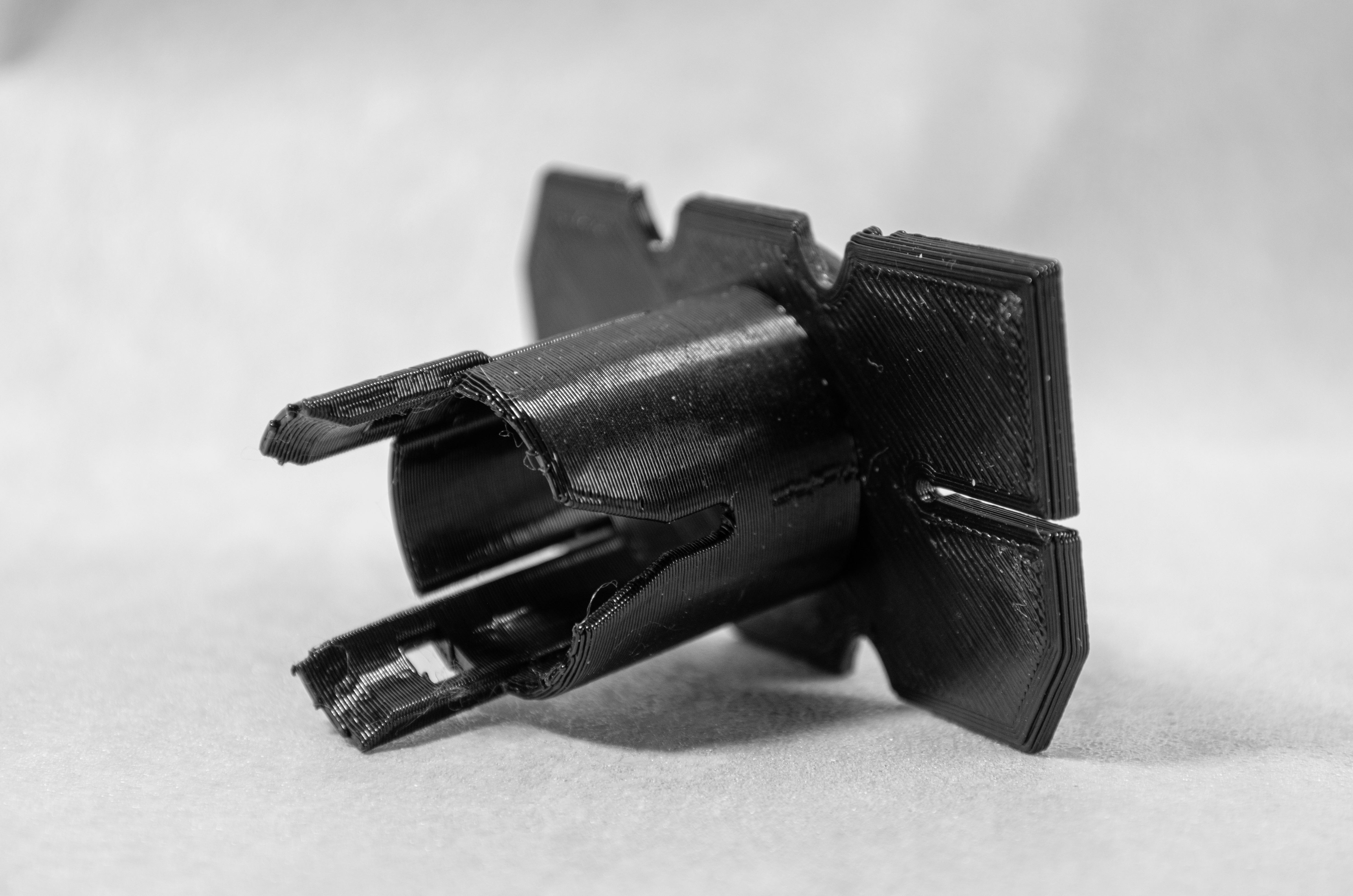 Rear BMW X1 E83 Side PDC retainer