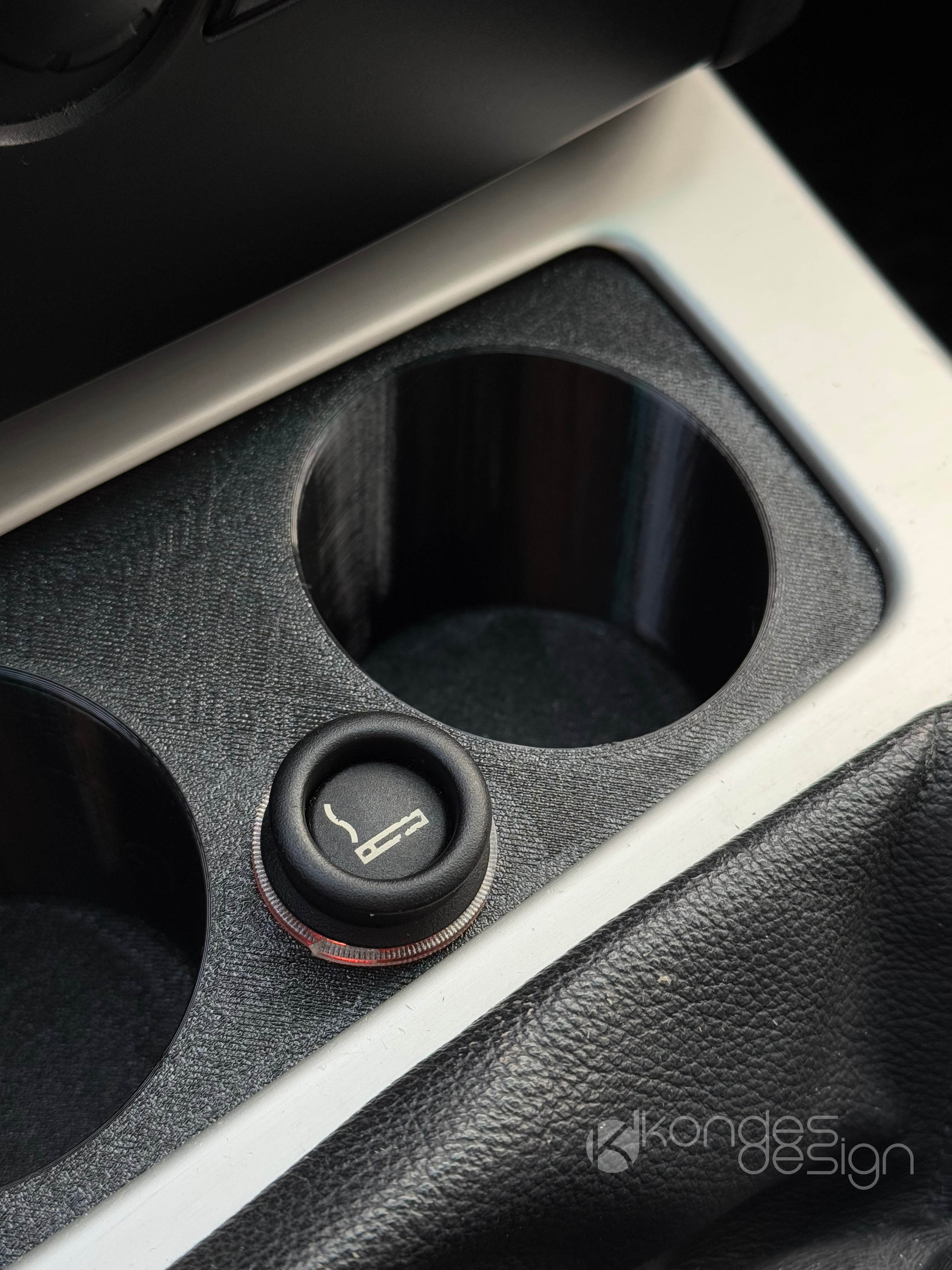 BMW E9X Cupholder