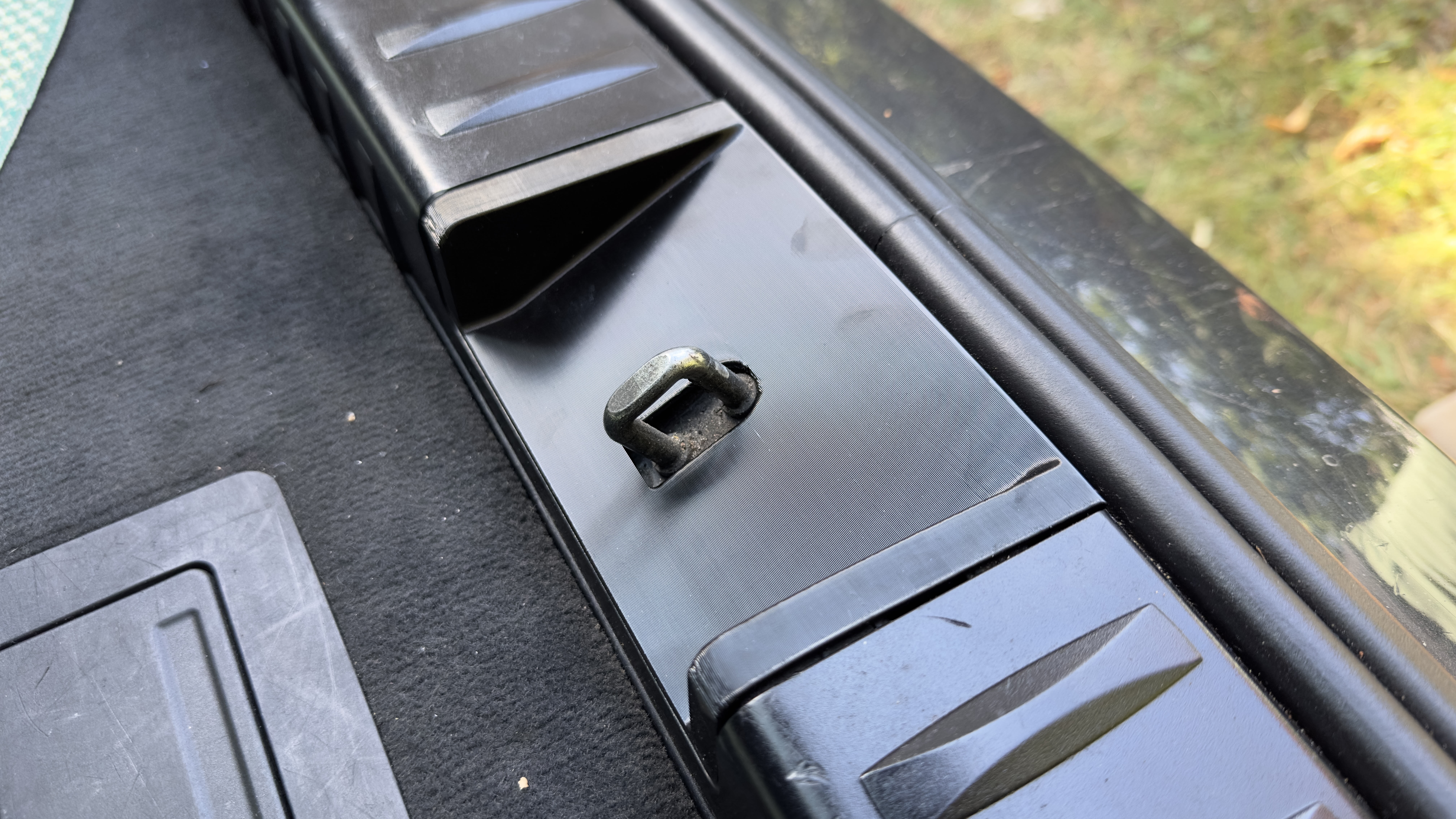 BMW E91 Trunk Latch Trim STL