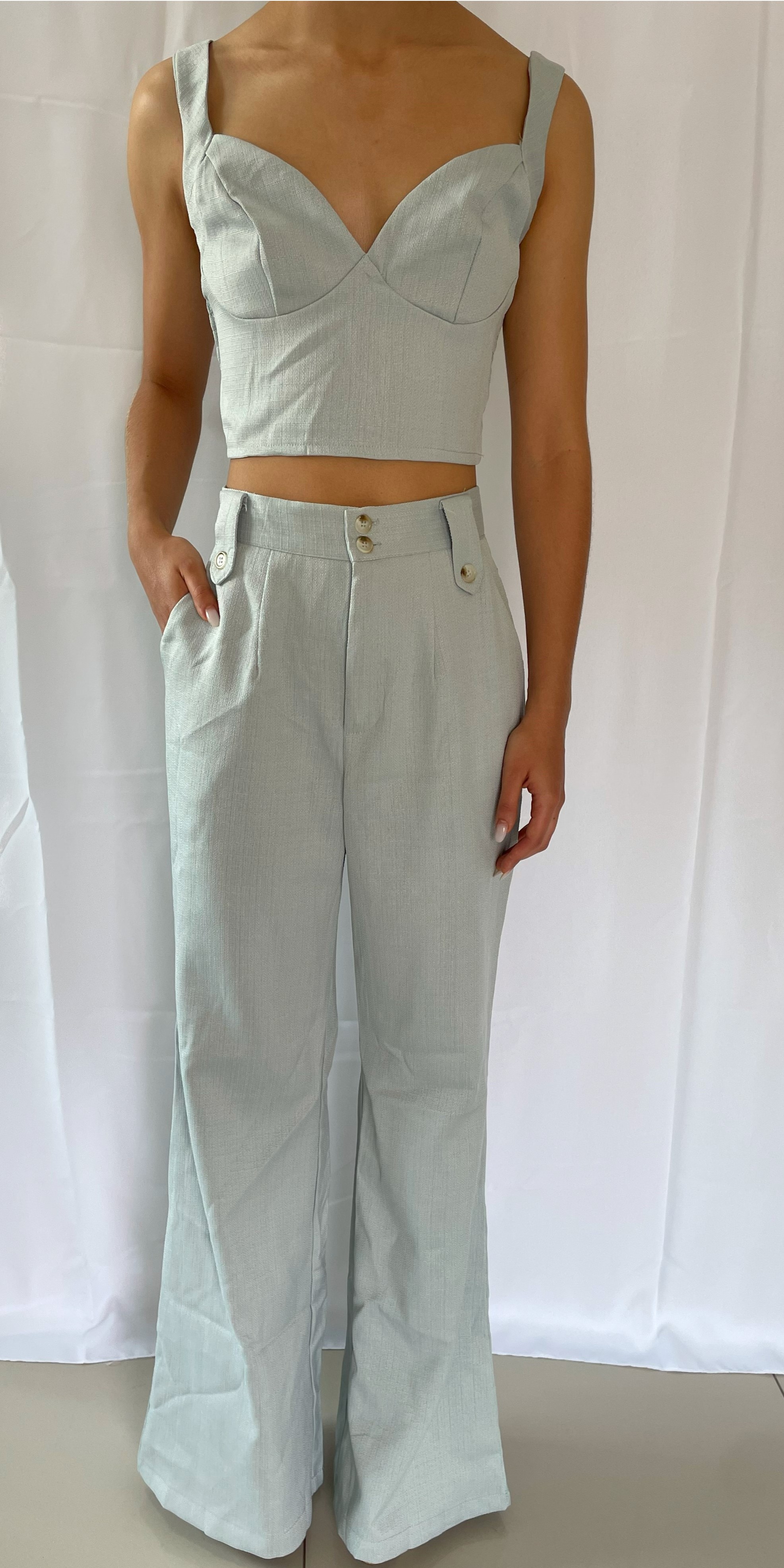 Conjunto Cropped e Calça Flare
