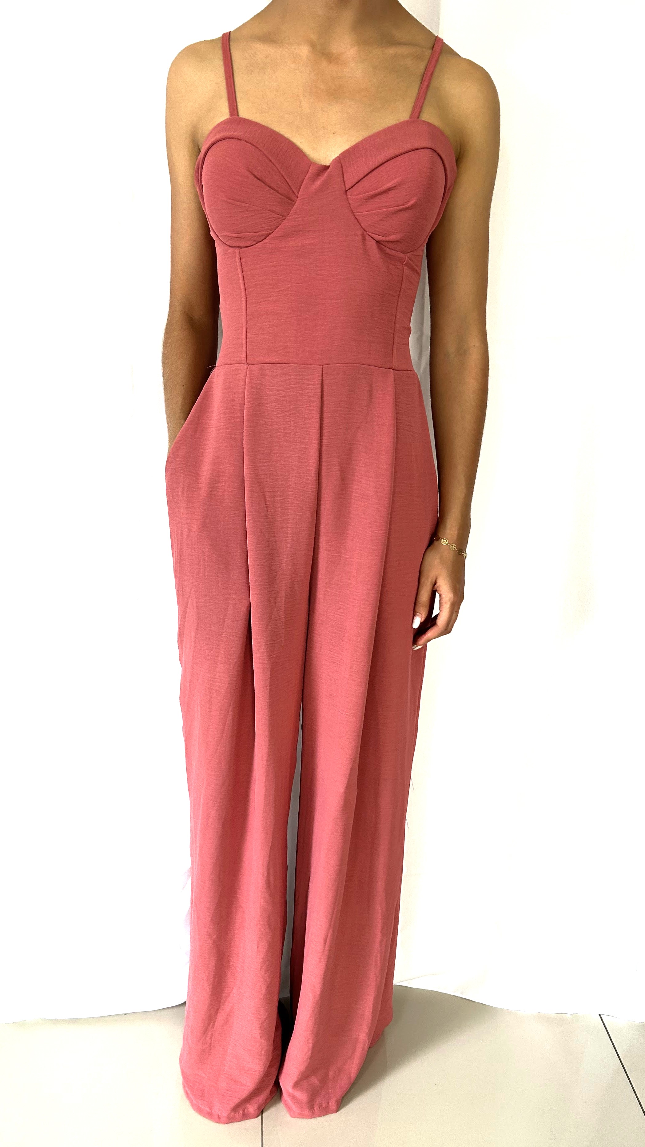 Macacão Amarração Costas 