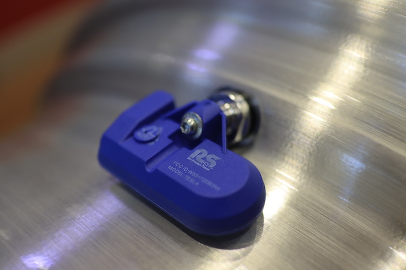 Tire pressure monitoring sensors (Tesla) BLE-TSLA