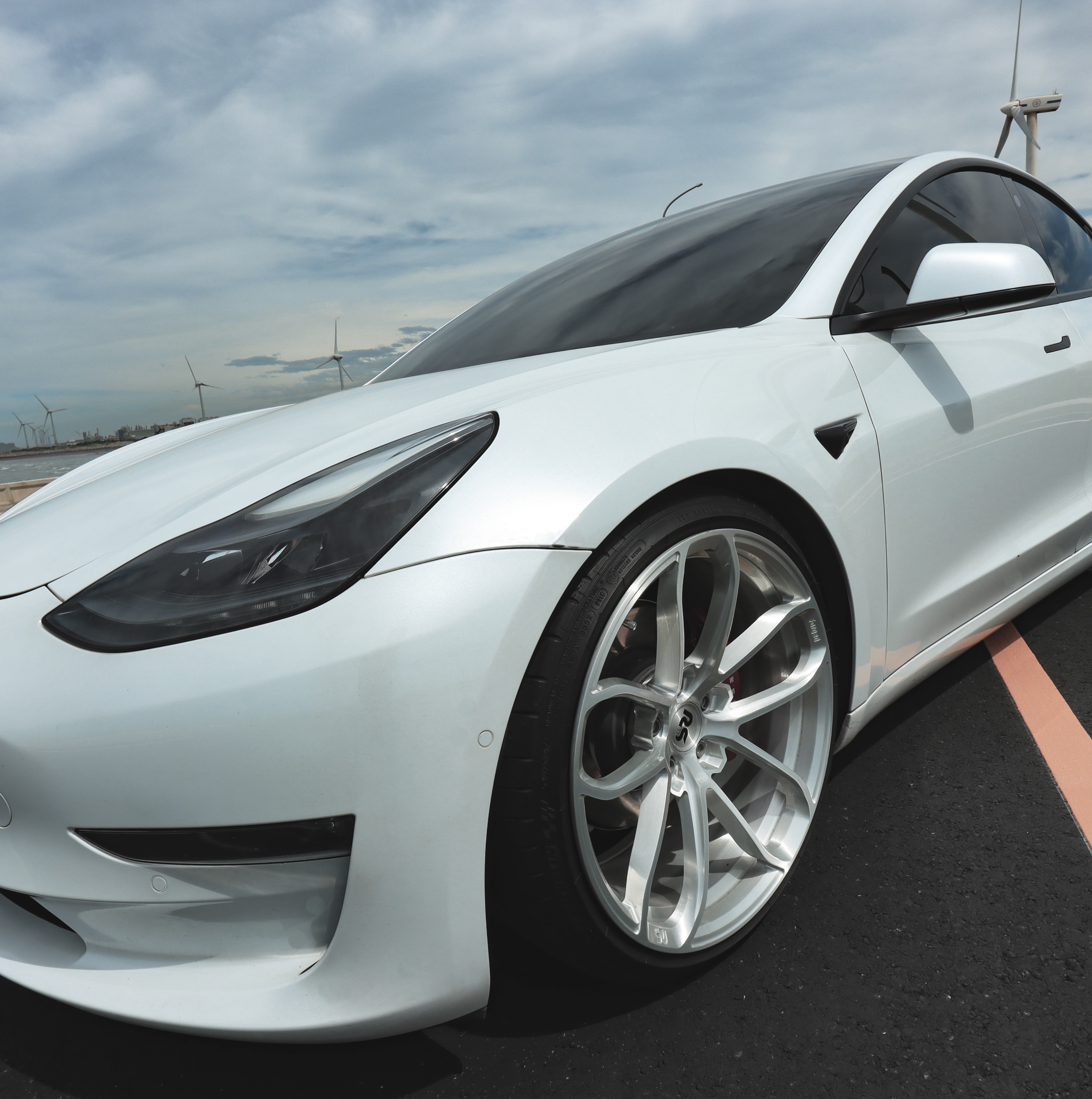 RG-05 Forged Monoblock wheels (Tesla  3,Y fitment)