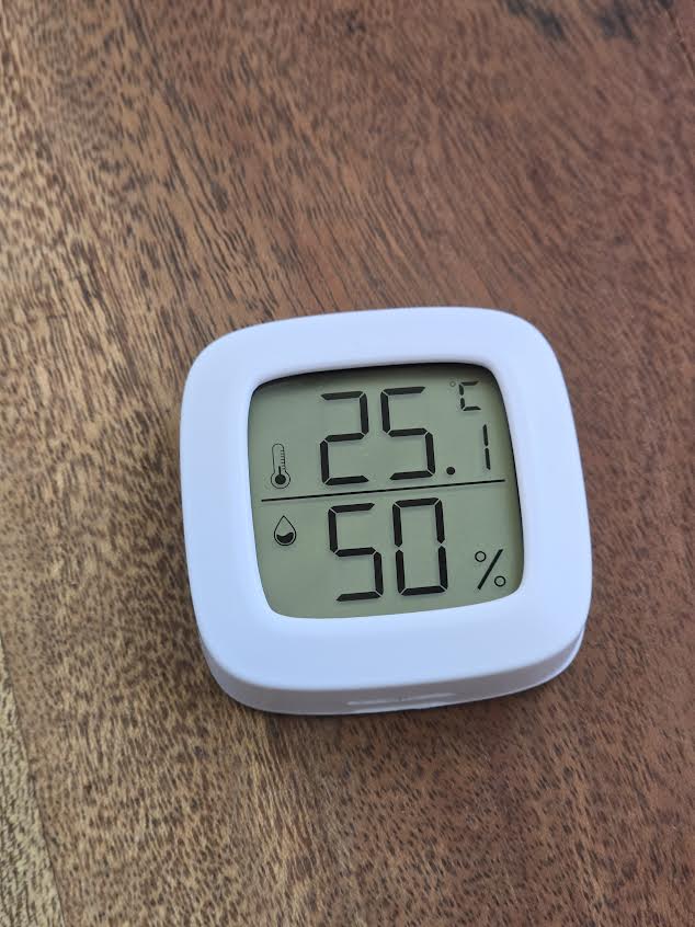 Digital Temperature and Humidity Monitor