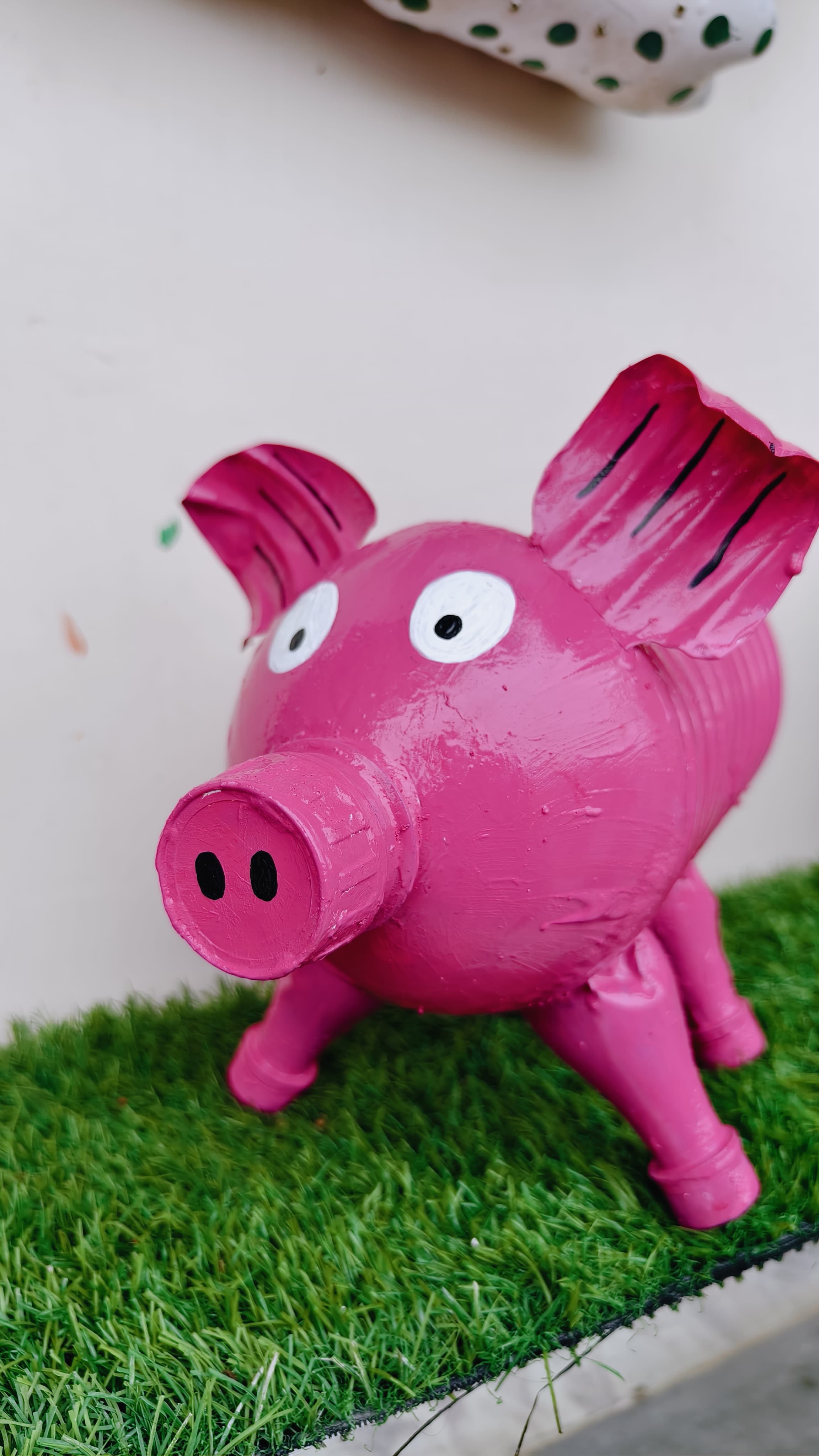 Pig Planter