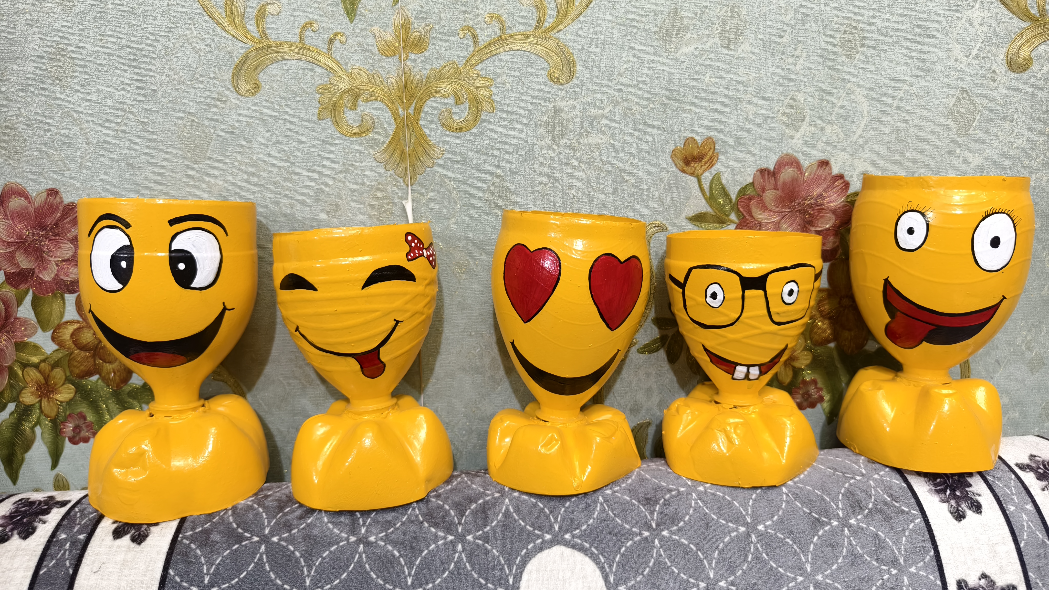 Vase Emoji Planters