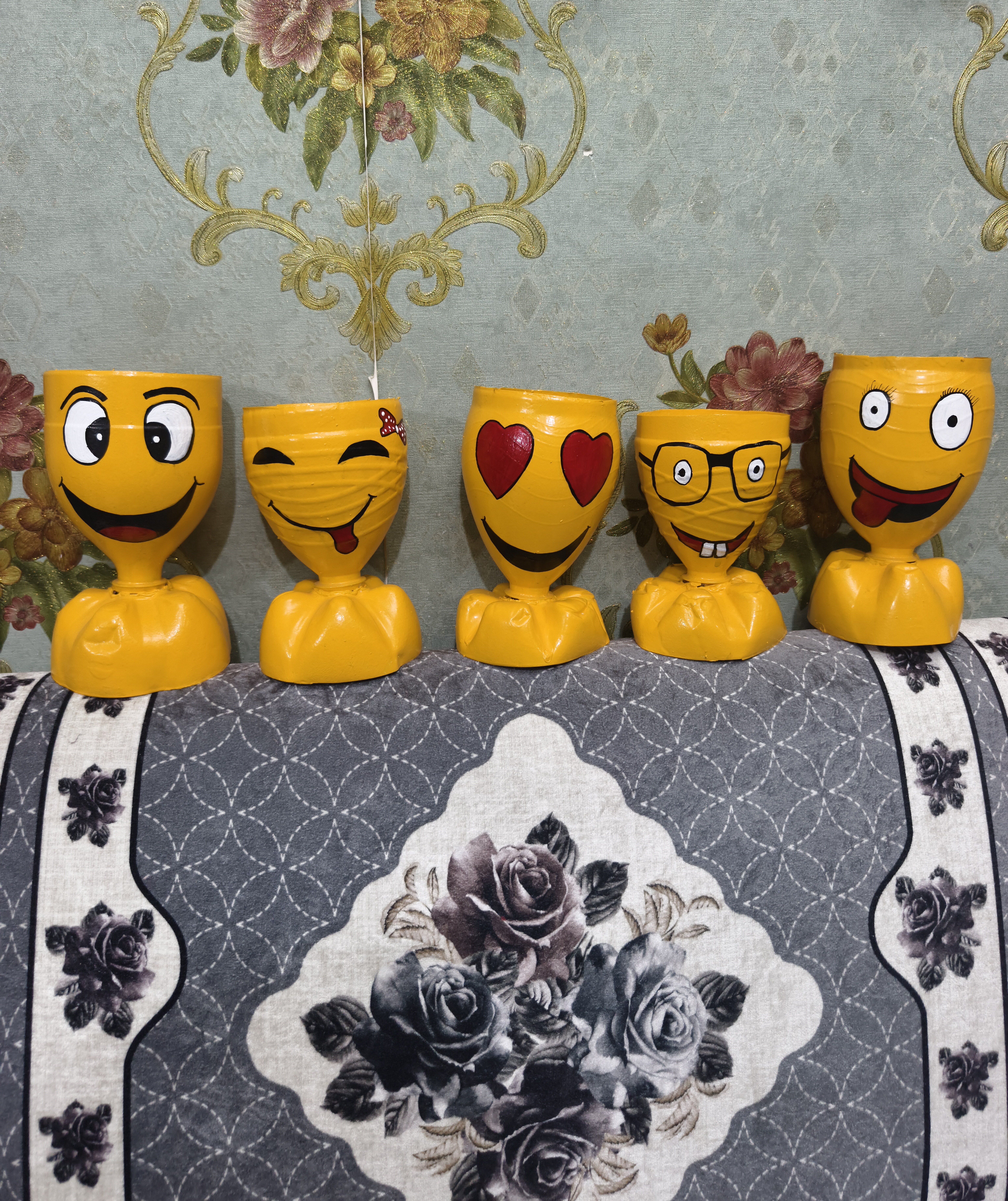 Vase Emoji Planters