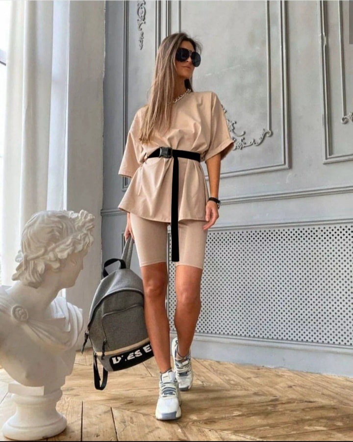 Oversized T-shirt & Shorts Set