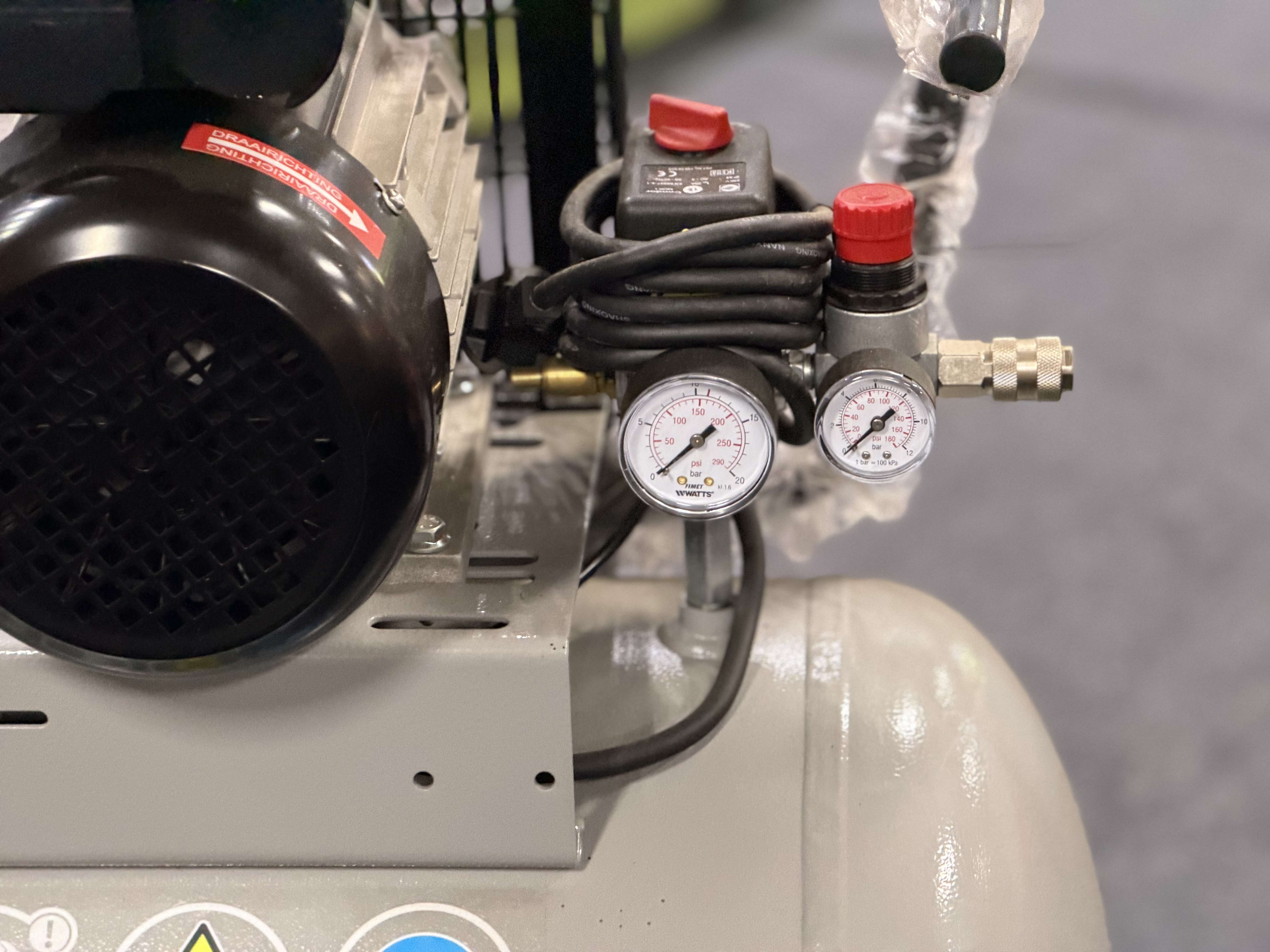 Airpress HL375-100 compressor