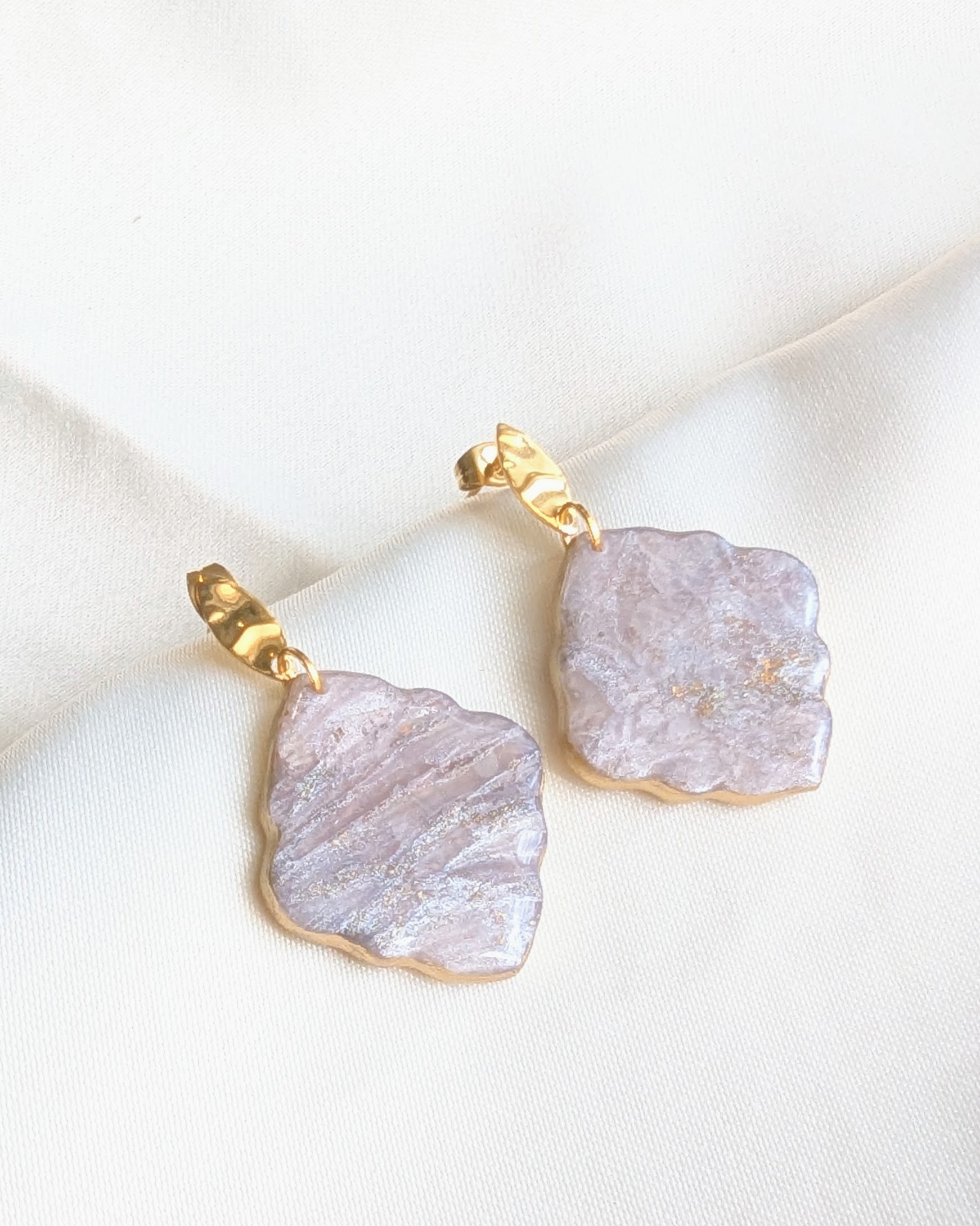 Pearl Celestine Moroccan Tile