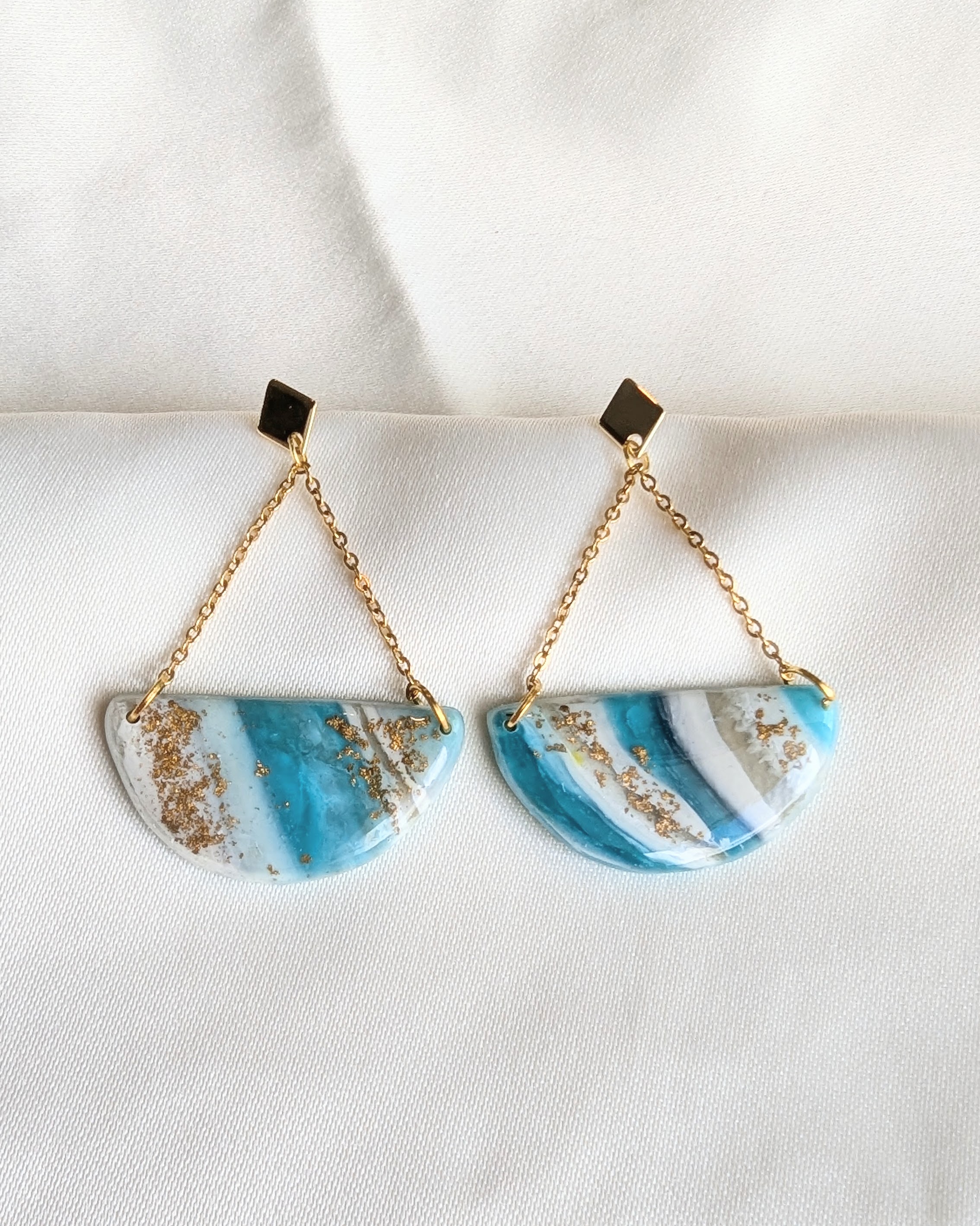 Ocean Wave Dangles