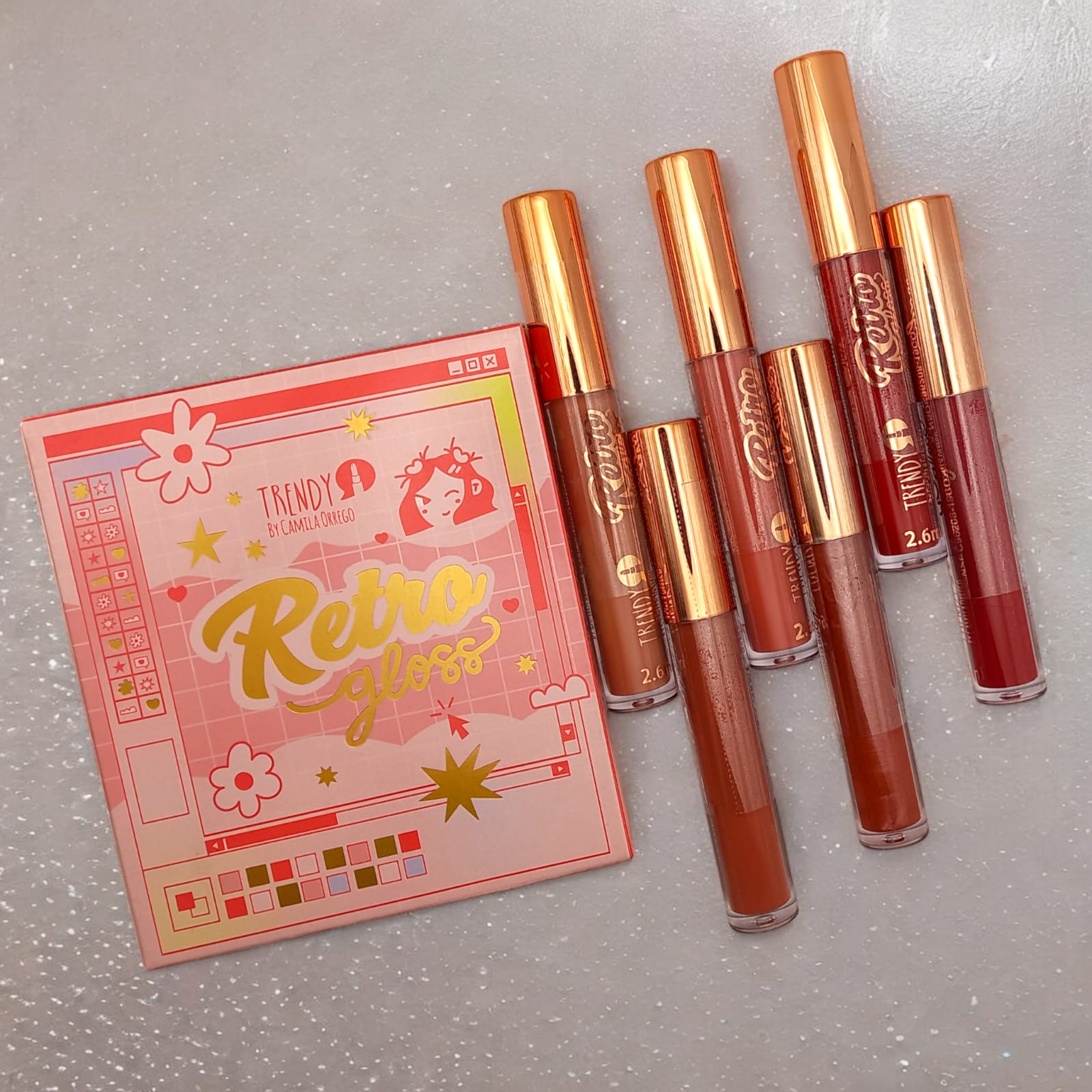Retro Gloss trendy