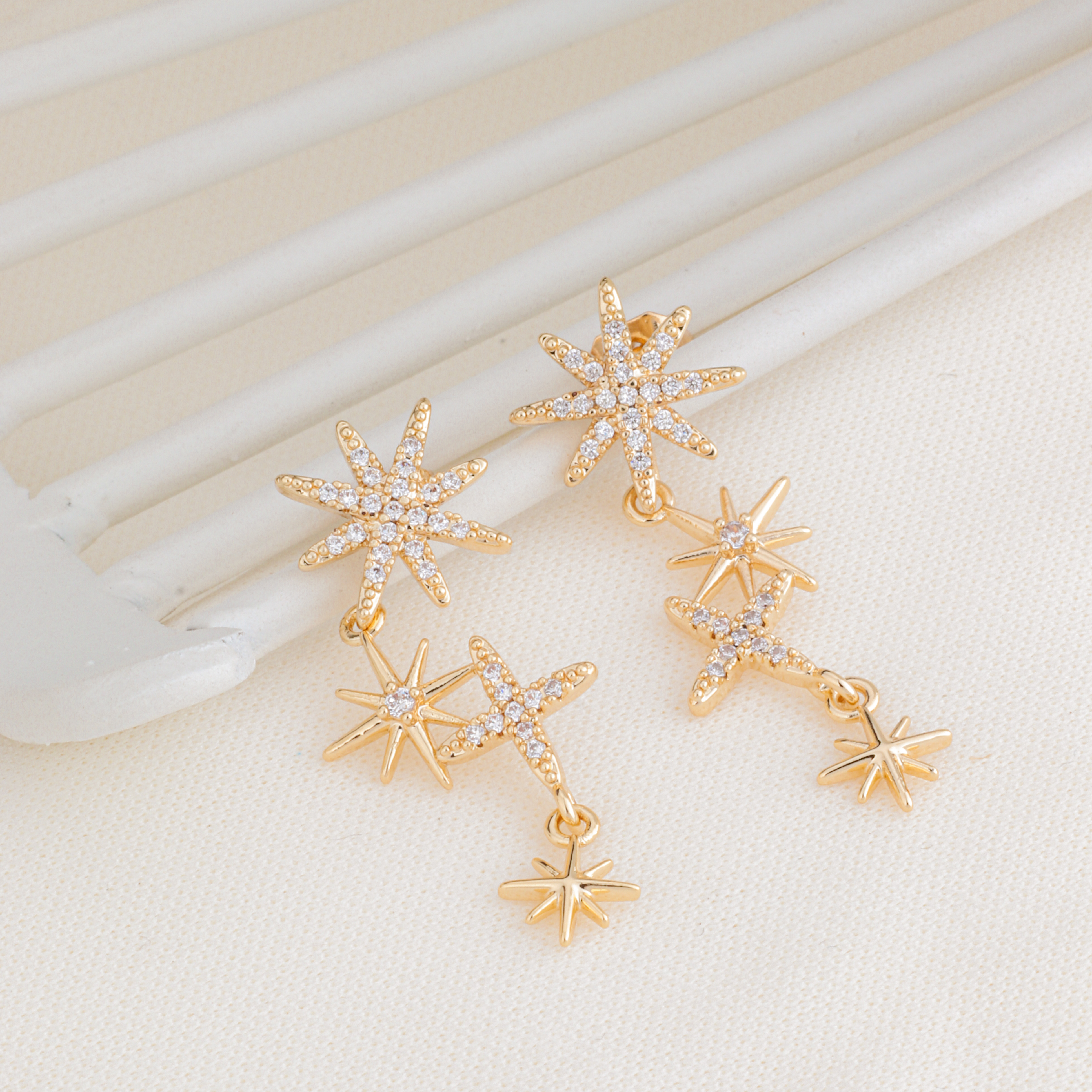 Aretes con forma de estrella Covergold