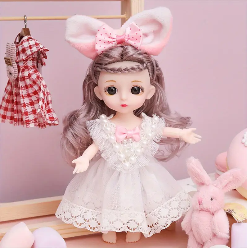 Muñeca de colección pequeña