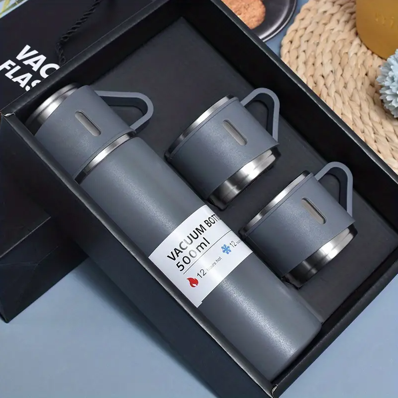 Botella térmica vacuum con tres tazas