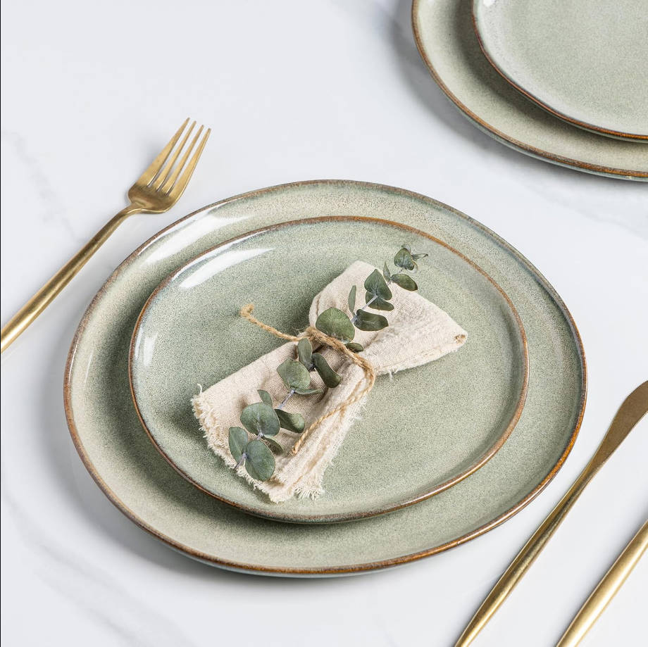 Ceramic Dinnerware Sets,Handmade Reactive Glaze Stoneware Plates and Bowls Set,Highly Scratch Resistant