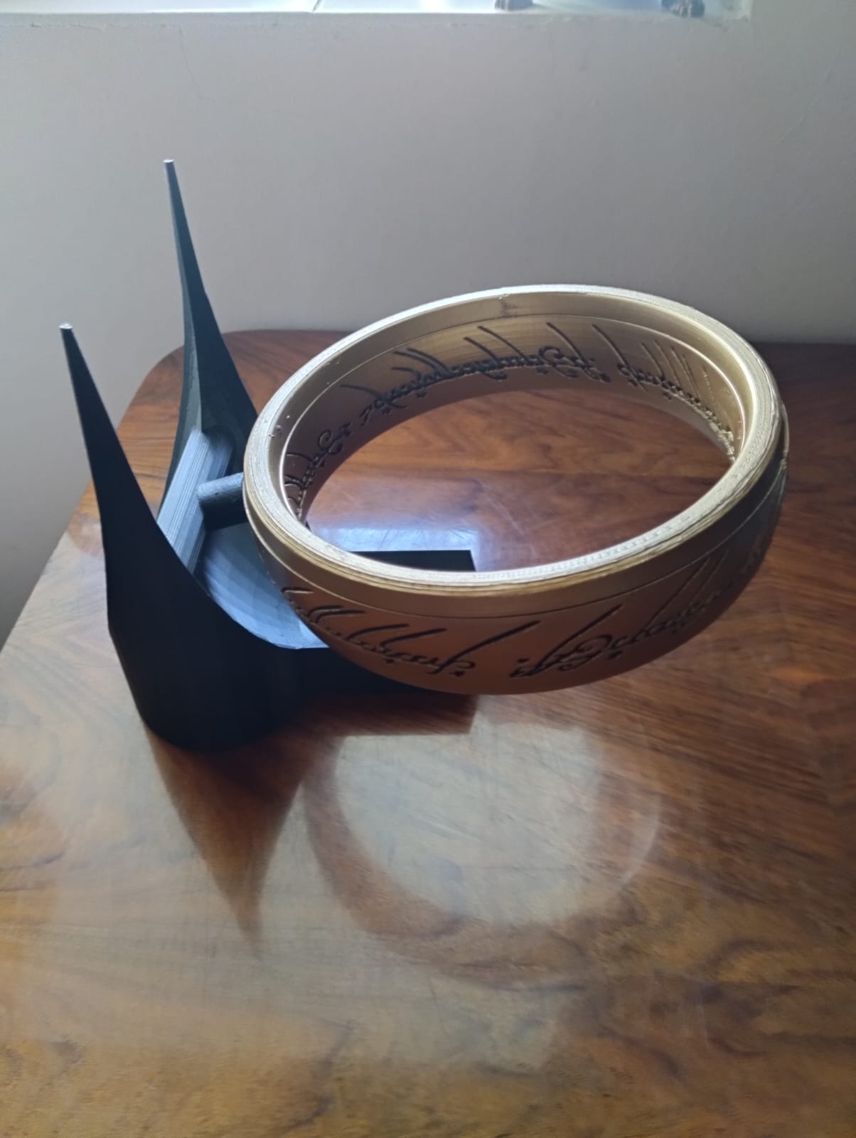 Anillo único con soporte
